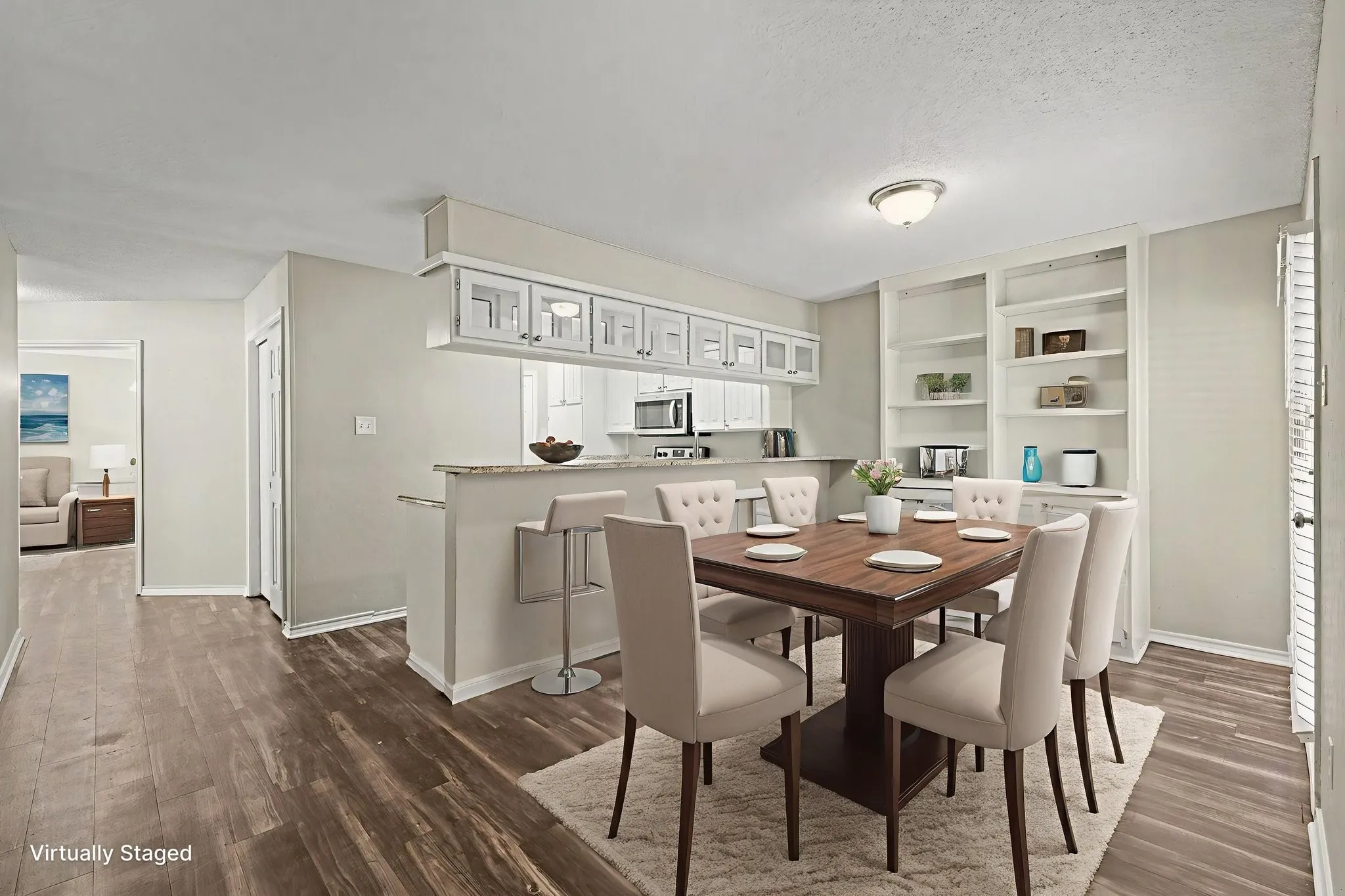 Single Family Residence For Sale in Denton County , 124 Summit Cove, Trophy Club, Texas 76262, 3 Bedroom, 2 Bathroom, 2 Garage spaces, 2,047 Sqft, built in 1984, Preowned, mls#21193184, Real Estate Agent in Trophy Club, Homes For Sale in Denton county, Homes For Sale in Trophy Club, Realtor in Trophy Club Texas, Real Estate Brokerage Independent Realty Texas, Luminita Cordes Realtor