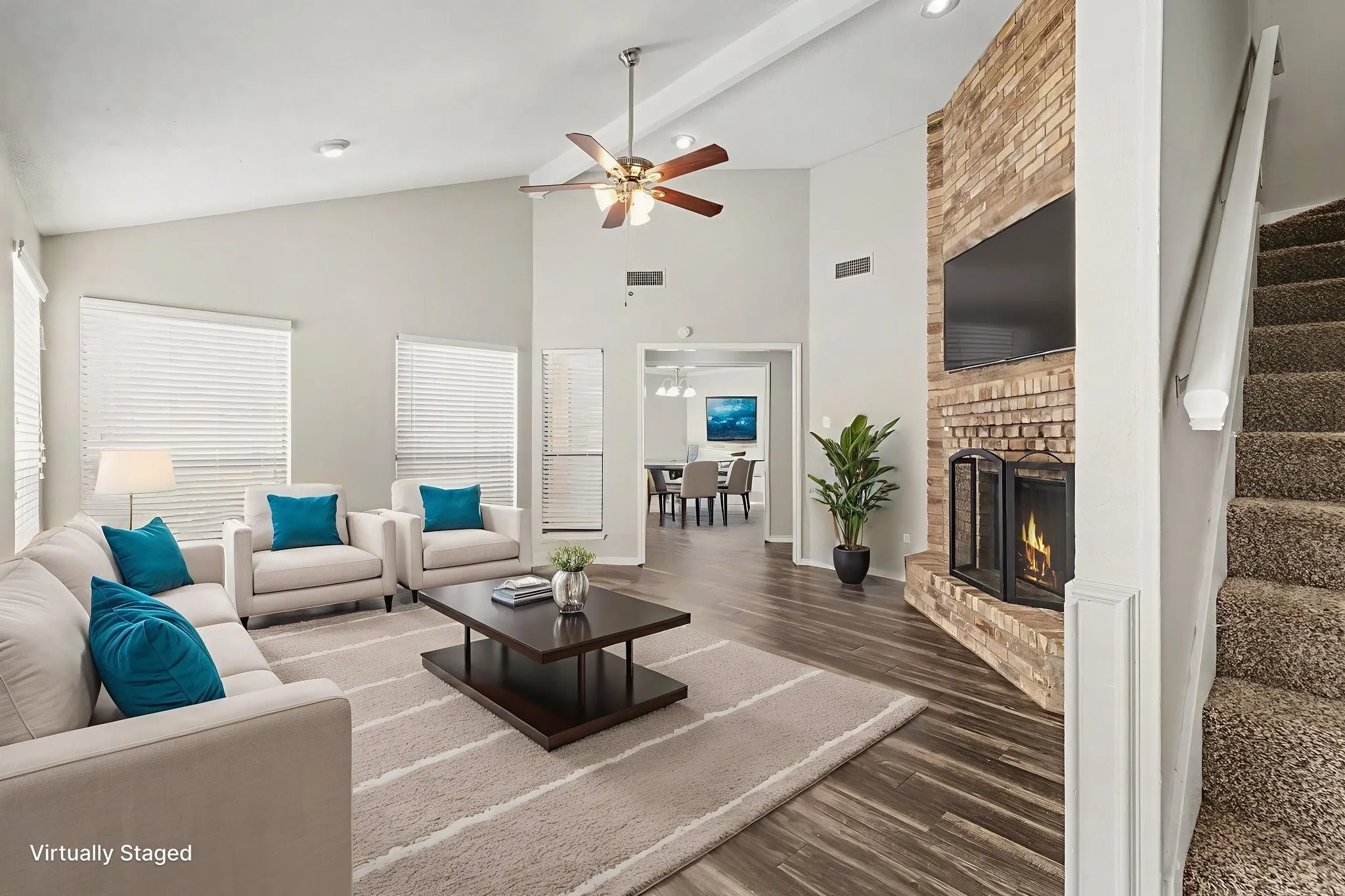 Single Family Residence For Sale in Denton County , 124 Summit Cove, Trophy Club, Texas 76262, 3 Bedroom, 2 Bathroom, 2 Garage spaces, 2,047 Sqft, built in 1984, Preowned, mls#21193184, Real Estate Agent in Trophy Club, Homes For Sale in Denton county, Homes For Sale in Trophy Club, Realtor in Trophy Club Texas, Real Estate Brokerage Independent Realty Texas, Luminita Cordes Realtor