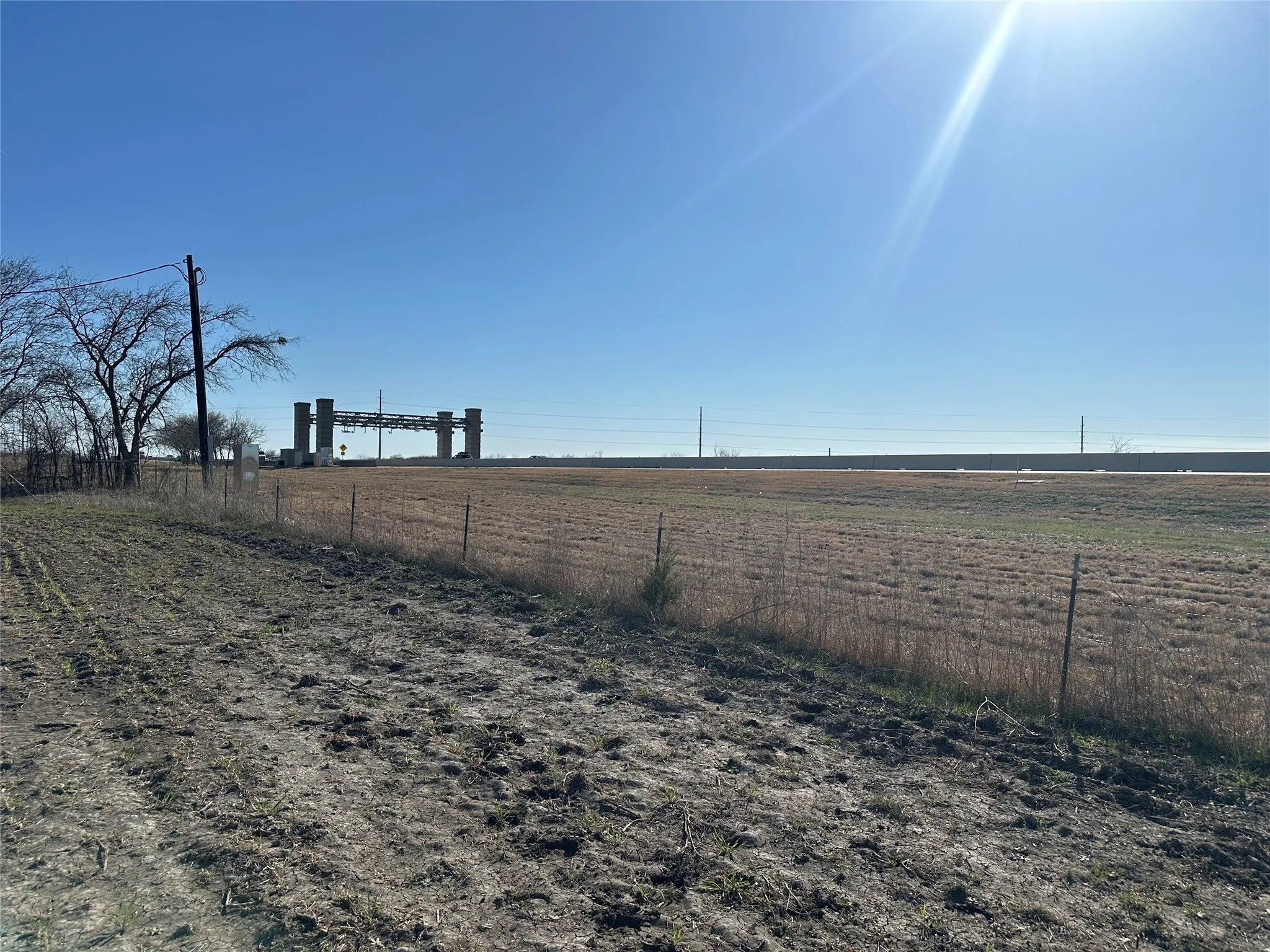 Chisholm Trail Frontage