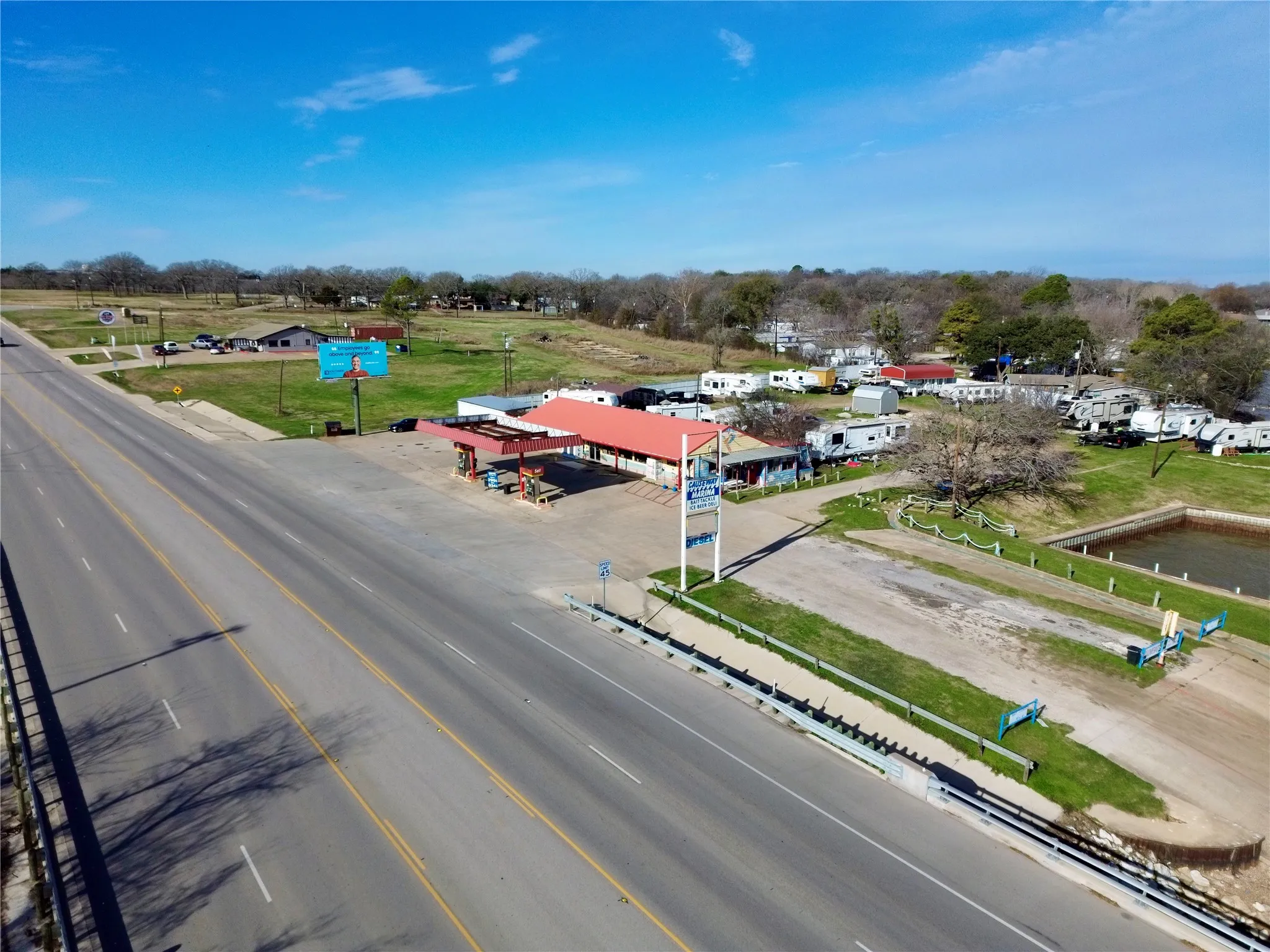 Retail For Sale in Henderson County , 1106 E Cedar Creek Parkway, Seven Points, Texas 75143, 0, 0, Garage spaces, 0 Sqft, built in 1965, Preowned, Price $4,750,000, mls#21193525, Real Estate Agent in Seven Points, Homes For Sale in Henderson county, Homes For Sale in Seven Points, Realtor in Seven Points Texas, Real Estate Brokerage Independent Realty Texas, Luminita Cordes Realtor