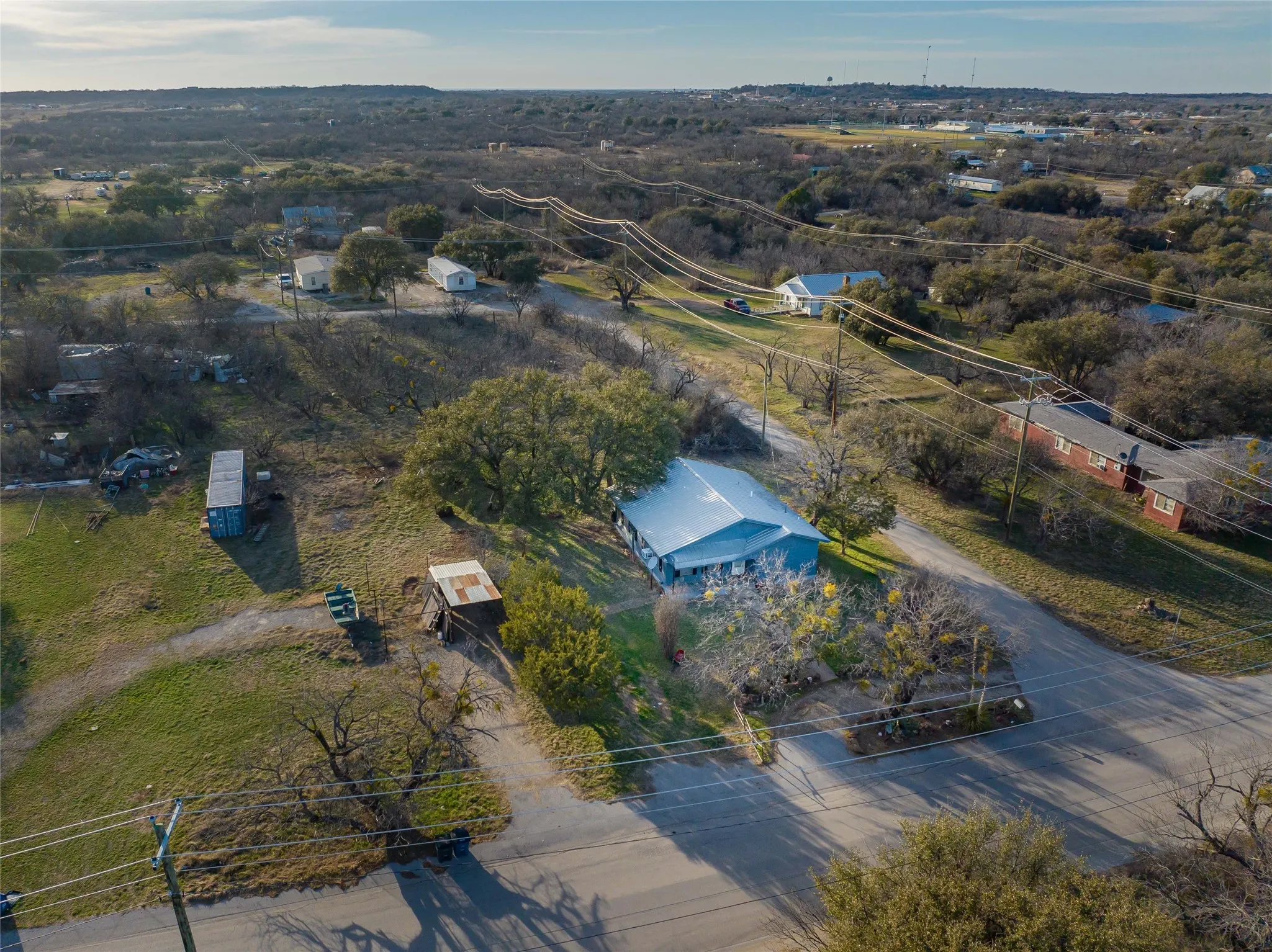 Single Family Residence For Sale in Stephens County , 901 S Miller Street, Breckenridge, Texas 76424, 2 Bedroom, 1 Bathroom, Garage spaces, 1,284 Sqft, built in 1941, mls#21191655, Real Estate Agent in Breckenridge, Homes For Sale in Stephens county, Homes For Sale in Breckenridge, Realtor in Breckenridge Texas, Real Estate Brokerage Independent Realty Texas, Luminita Cordes Realtor