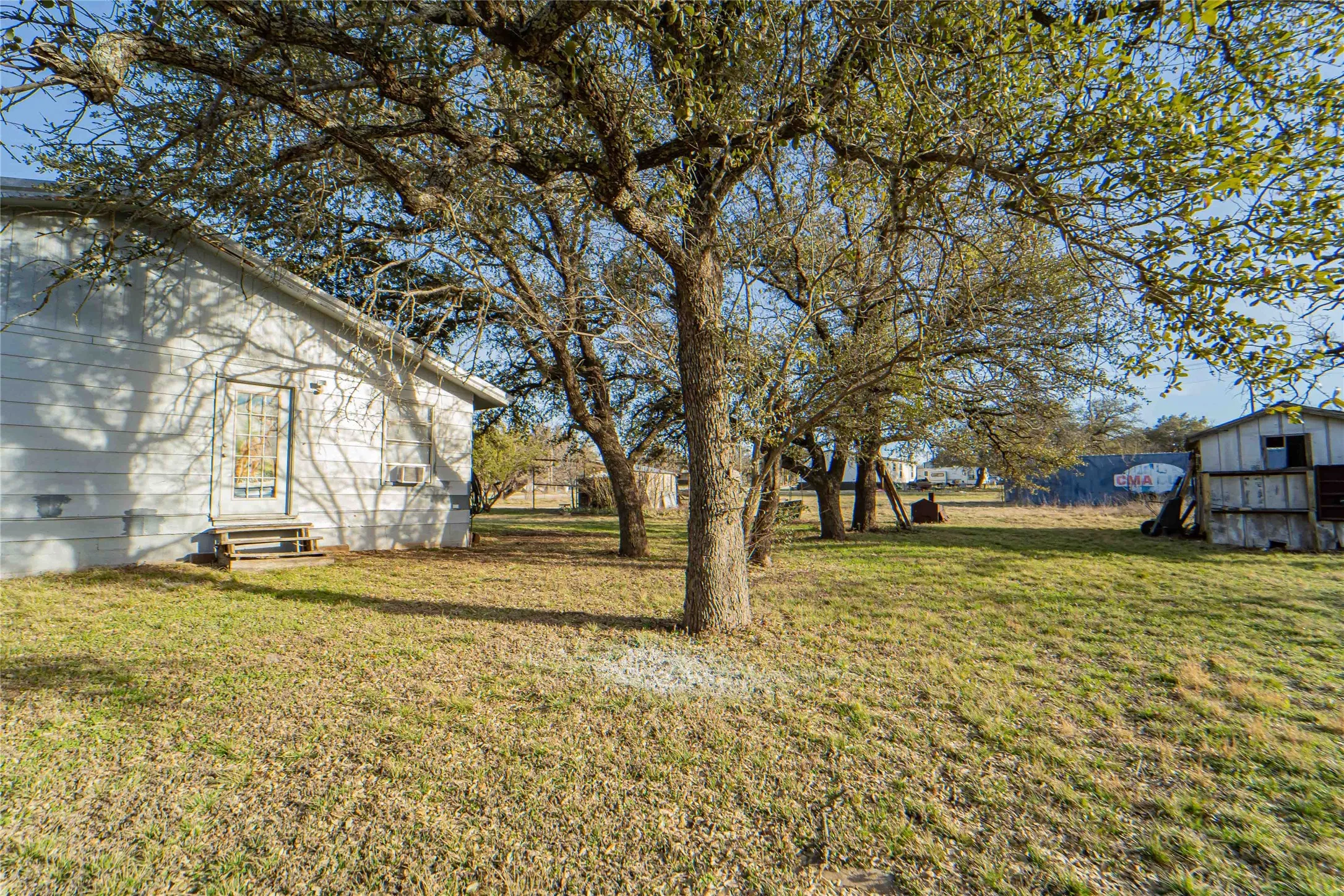 Single Family Residence For Sale in Stephens County , 901 S Miller Street, Breckenridge, Texas 76424, 2 Bedroom, 1 Bathroom, Garage spaces, 1,284 Sqft, built in 1941, mls#21191655, Real Estate Agent in Breckenridge, Homes For Sale in Stephens county, Homes For Sale in Breckenridge, Realtor in Breckenridge Texas, Real Estate Brokerage Independent Realty Texas, Luminita Cordes Realtor