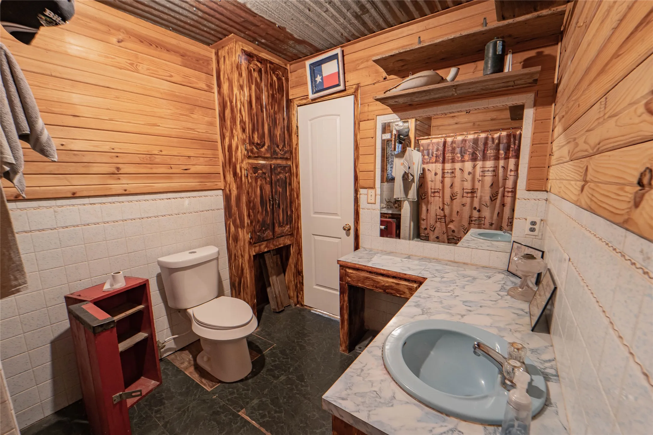Single Family Residence For Sale in Stephens County , 901 S Miller Street, Breckenridge, Texas 76424, 2 Bedroom, 1 Bathroom, Garage spaces, 1,284 Sqft, built in 1941, mls#21191655, Real Estate Agent in Breckenridge, Homes For Sale in Stephens county, Homes For Sale in Breckenridge, Realtor in Breckenridge Texas, Real Estate Brokerage Independent Realty Texas, Luminita Cordes Realtor