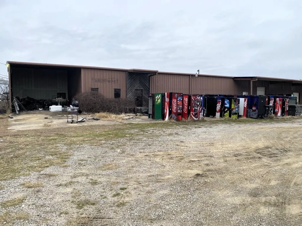 Industrial For Sale in Navarro County , 2400 S Business 45, Corsicana, Texas 75110, 0, 0, Garage spaces, 0 Sqft, built in 1982, Preowned, Price $1,790,000, mls#21193530, Real Estate Agent in Corsicana, Homes For Sale in Navarro county, Homes For Sale in Corsicana, Realtor in Corsicana Texas, Real Estate Brokerage Independent Realty Texas, Luminita Cordes Realtor