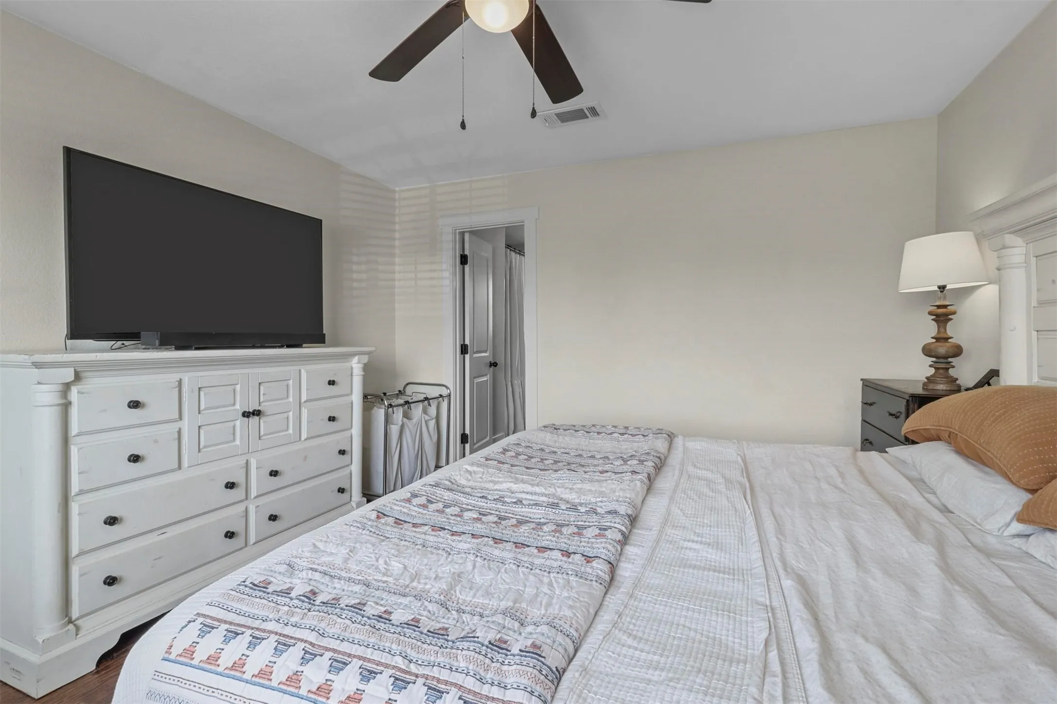 Single Family Residence For Sale in Hunt County , 2781 Fm 36 N, Farmersville, Texas 75442, 3 Bedrooms, 3 Bathrooms, Garage spaces, 1,690 Sqft, built in 1997, Preowned, Price $412,500, mls#21193588, Real Estate Agent in Farmersville, Homes For Sale in Hunt county, Homes For Sale in Farmersville, Realtor in Farmersville Texas, Real Estate Brokerage Independent Realty Texas, Luminita Cordes Realtor