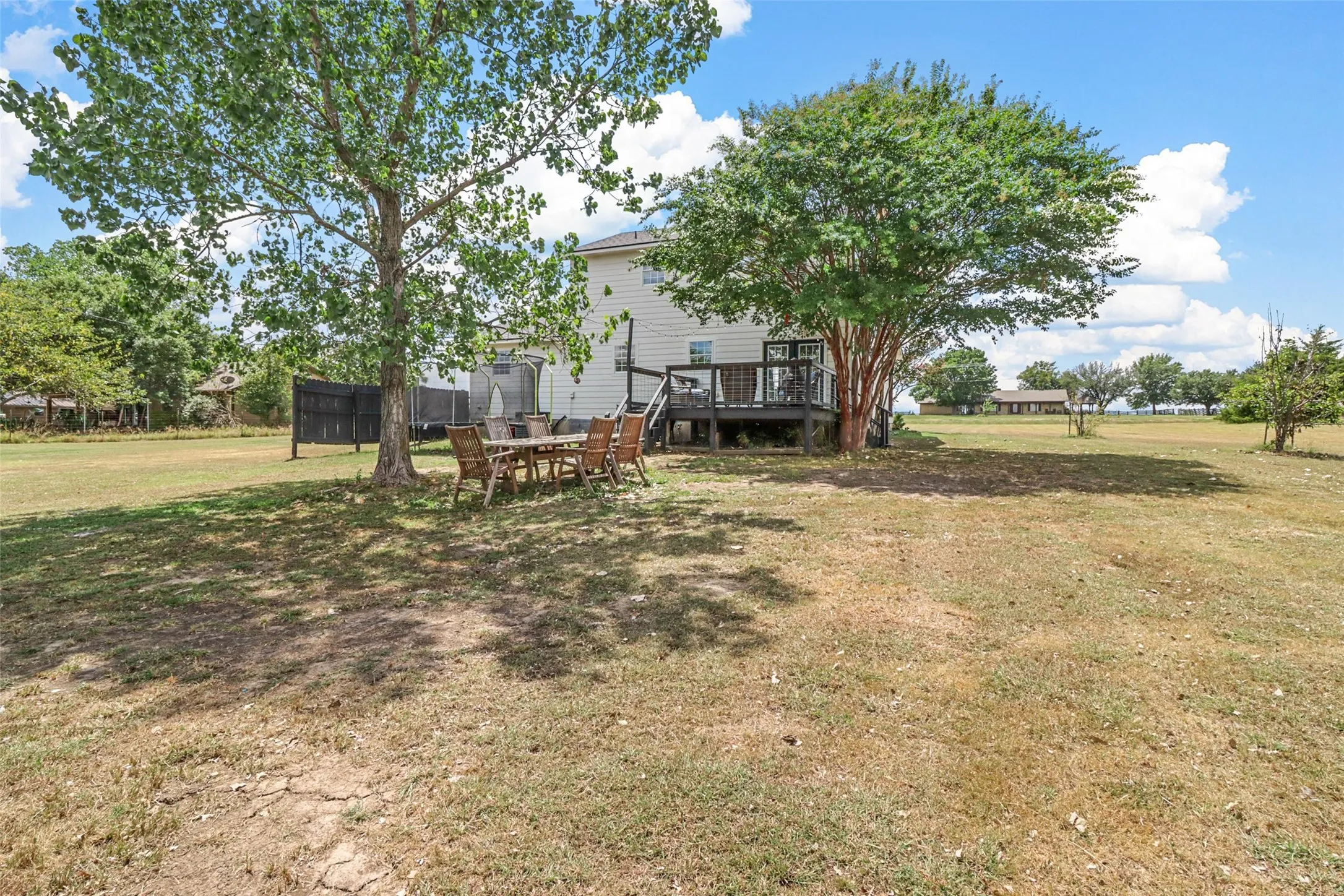 Single Family Residence For Sale in Hunt County , 2781 Fm 36 N, Farmersville, Texas 75442, 3 Bedrooms, 3 Bathrooms, Garage spaces, 1,690 Sqft, built in 1997, Preowned, Price $412,500, mls#21193588, Real Estate Agent in Farmersville, Homes For Sale in Hunt county, Homes For Sale in Farmersville, Realtor in Farmersville Texas, Real Estate Brokerage Independent Realty Texas, Luminita Cordes Realtor