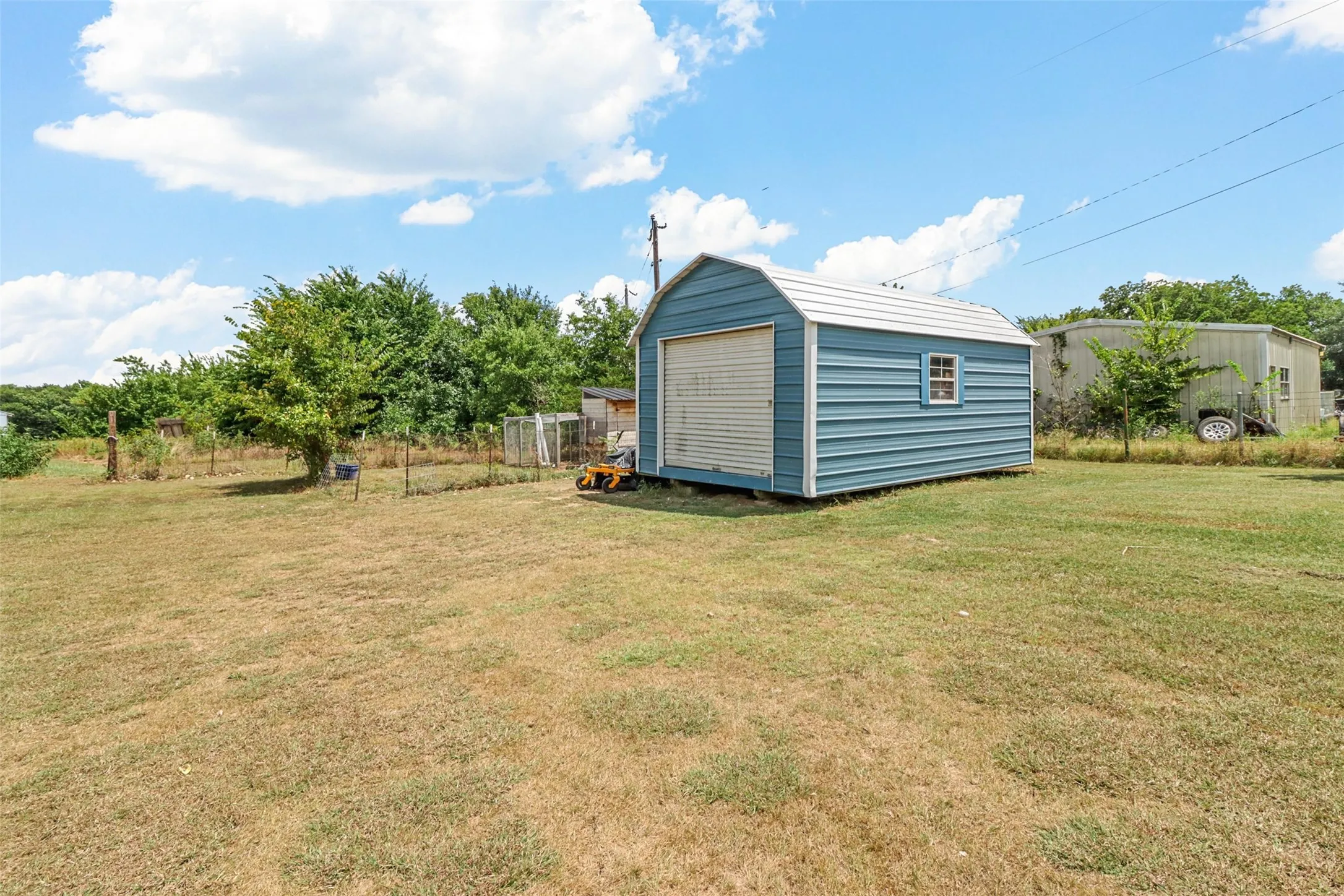 Single Family Residence For Sale in Hunt County , 2781 Fm 36 N, Farmersville, Texas 75442, 3 Bedrooms, 3 Bathrooms, Garage spaces, 1,690 Sqft, built in 1997, Preowned, Price $412,500, mls#21193588, Real Estate Agent in Farmersville, Homes For Sale in Hunt county, Homes For Sale in Farmersville, Realtor in Farmersville Texas, Real Estate Brokerage Independent Realty Texas, Luminita Cordes Realtor
