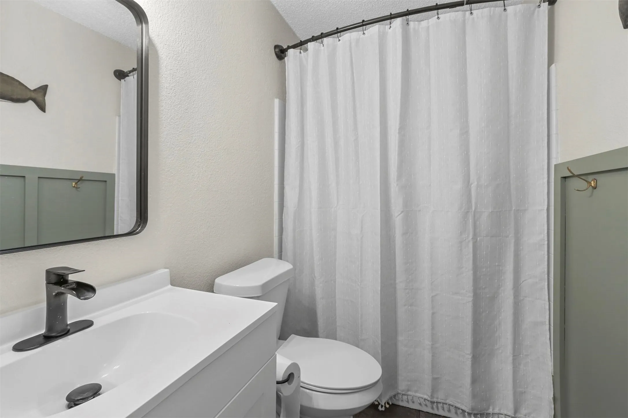 Single Family Residence For Sale in Hunt County , 2781 Fm 36 N, Farmersville, Texas 75442, 3 Bedrooms, 3 Bathrooms, Garage spaces, 1,690 Sqft, built in 1997, Preowned, Price $412,500, mls#21193588, Real Estate Agent in Farmersville, Homes For Sale in Hunt county, Homes For Sale in Farmersville, Realtor in Farmersville Texas, Real Estate Brokerage Independent Realty Texas, Luminita Cordes Realtor