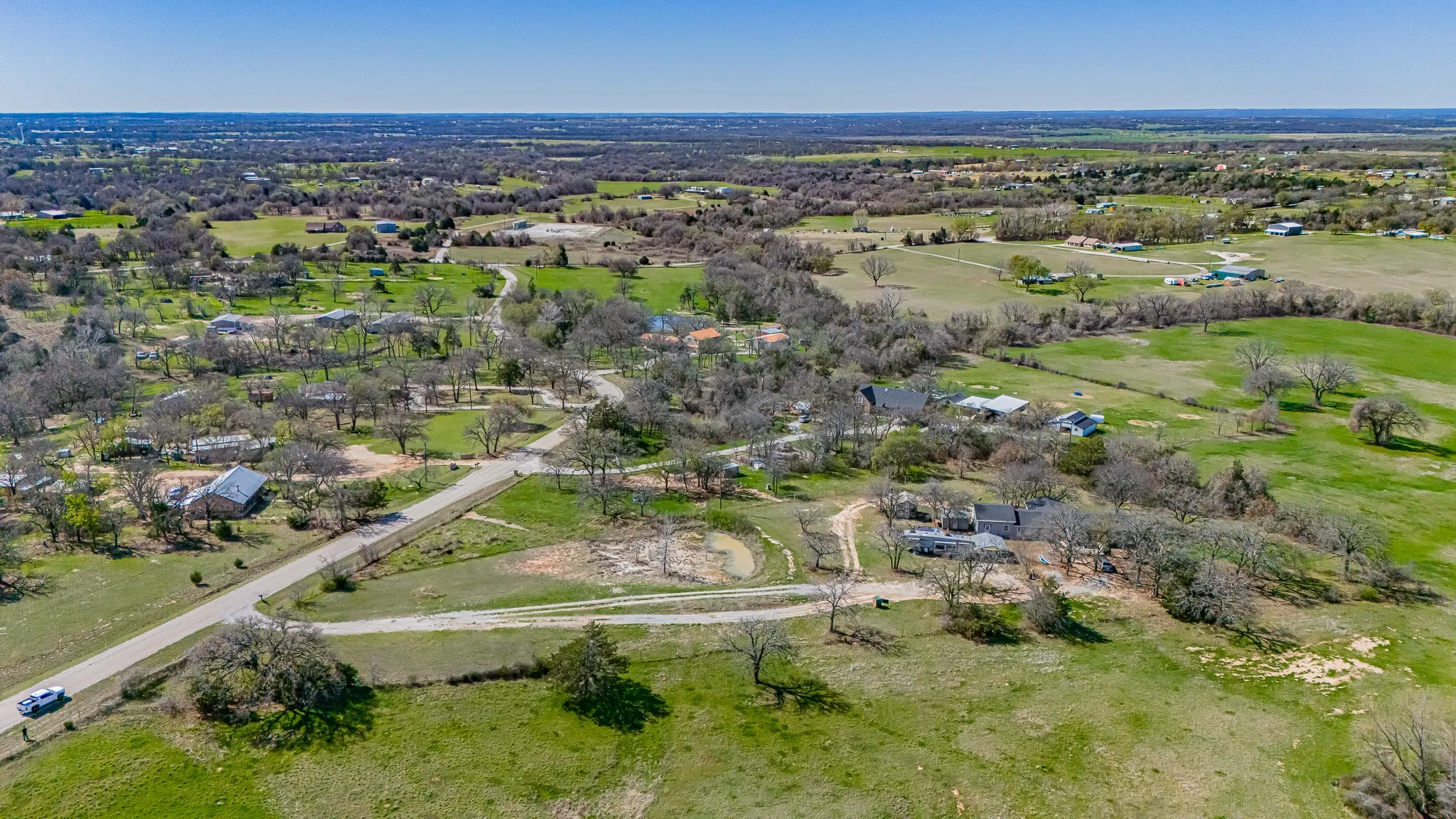 Single Family Residence For Sale in Wise County , 178 County Road 4372, Decatur, Texas 76023, 7 Bedroom, 3 Bathroom, Garage spaces, 3,700 Sqft, built in 1984, mls#21193642, Real Estate Agent in Decatur, Homes For Sale in Wise county, Homes For Sale in Decatur, Realtor in Decatur Texas, Real Estate Brokerage Independent Realty Texas, Luminita Cordes Realtor