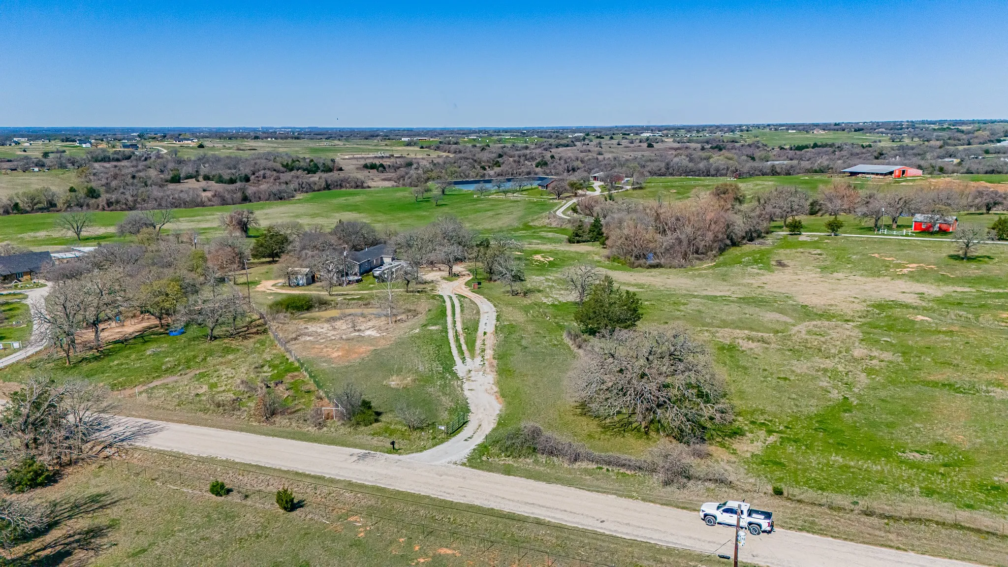 Single Family Residence For Sale in Wise County , 178 County Road 4372, Decatur, Texas 76023, 7 Bedroom, 3 Bathroom, Garage spaces, 3,700 Sqft, built in 1984, mls#21193642, Real Estate Agent in Decatur, Homes For Sale in Wise county, Homes For Sale in Decatur, Realtor in Decatur Texas, Real Estate Brokerage Independent Realty Texas, Luminita Cordes Realtor