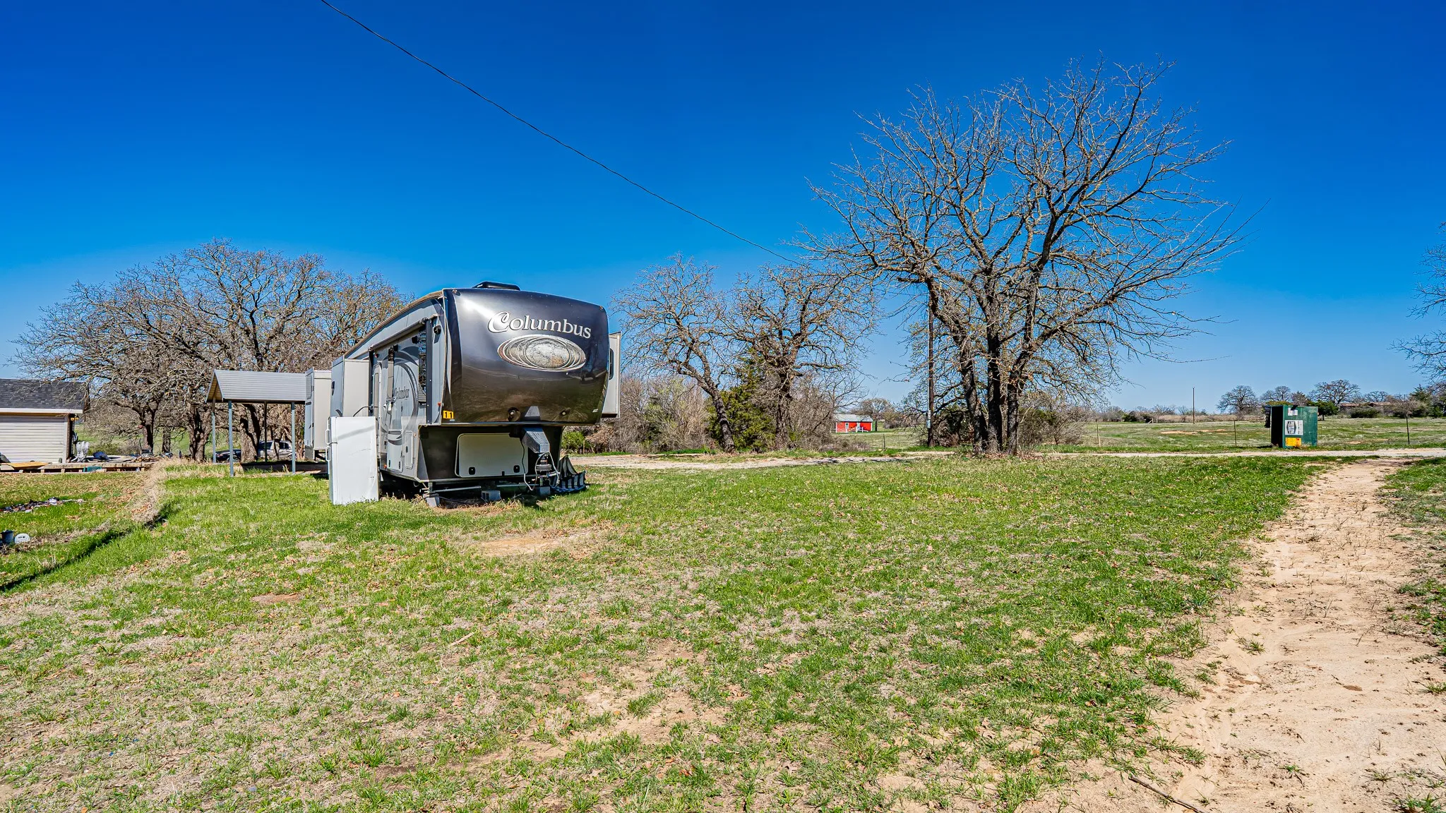 Single Family Residence For Sale in Wise County , 178 County Road 4372, Decatur, Texas 76023, 7 Bedroom, 3 Bathroom, Garage spaces, 3,700 Sqft, built in 1984, mls#21193642, Real Estate Agent in Decatur, Homes For Sale in Wise county, Homes For Sale in Decatur, Realtor in Decatur Texas, Real Estate Brokerage Independent Realty Texas, Luminita Cordes Realtor