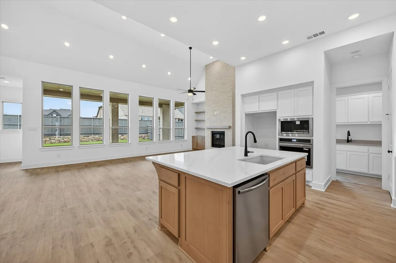 Single Family Residence For Sale in Ellis County , 3569 Redbud Flower Trail, Midlothian, Texas 76084, 4 Bedroom, 5 Bathroom, 3 Garage spaces, 2,873 Sqft, built in 2026, New Construction - Incomplete, mls#21193390, Real Estate Agent in Midlothian, Homes For Sale in Ellis county, Homes For Sale in Midlothian, Realtor in Midlothian Texas, Real Estate Brokerage Independent Realty Texas, Luminita Cordes Realtor