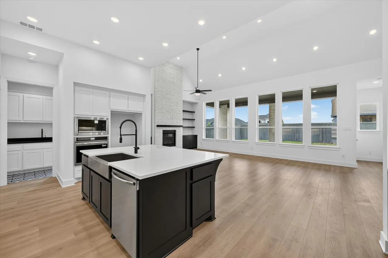 Single Family Residence For Sale in Ellis County , 3595 Redbud Flower Trail, Venus, Texas 76084, 4 Bedroom, 4 Bathroom, 3 Garage spaces, 2,847 Sqft, built in 2026, New Construction - Incomplete, mls#21193402, Real Estate Agent in Venus, Homes For Sale in Ellis county, Homes For Sale in Venus, Realtor in Venus Texas, Real Estate Brokerage Independent Realty Texas, Luminita Cordes Realtor