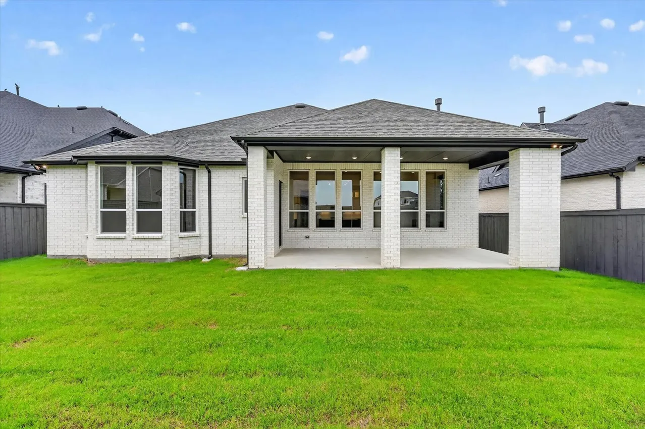 Single Family Residence For Sale in Ellis County , 3595 Redbud Flower Trail, Venus, Texas 76084, 4 Bedroom, 4 Bathroom, 3 Garage spaces, 2,847 Sqft, built in 2026, New Construction - Incomplete, mls#21193402, Real Estate Agent in Venus, Homes For Sale in Ellis county, Homes For Sale in Venus, Realtor in Venus Texas, Real Estate Brokerage Independent Realty Texas, Luminita Cordes Realtor