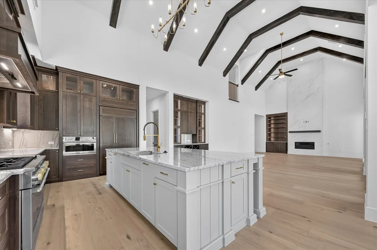 Single Family Residence For Sale in Rockwall County , 324 Bristol Valley Court, Heath, Texas 75032, 5 Bedroom, 8 Bathroom, 3 Garage spaces, 4,745 Sqft, built in 2026, New Construction - Incomplete, mls#21193404, Real Estate Agent in Heath, Homes For Sale in Rockwall county, Homes For Sale in Heath, Realtor in Heath Texas, Real Estate Brokerage Independent Realty Texas, Luminita Cordes Realtor