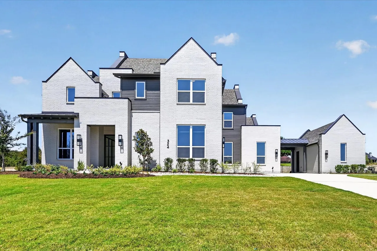 Single Family Residence For Sale in Rockwall County , 324 Bristol Valley Court, Heath, Texas 75032, 5 Bedroom, 8 Bathroom, 3 Garage spaces, 4,745 Sqft, built in 2026, New Construction - Incomplete, mls#21193404, Real Estate Agent in Heath, Homes For Sale in Rockwall county, Homes For Sale in Heath, Realtor in Heath Texas, Real Estate Brokerage Independent Realty Texas, Luminita Cordes Realtor