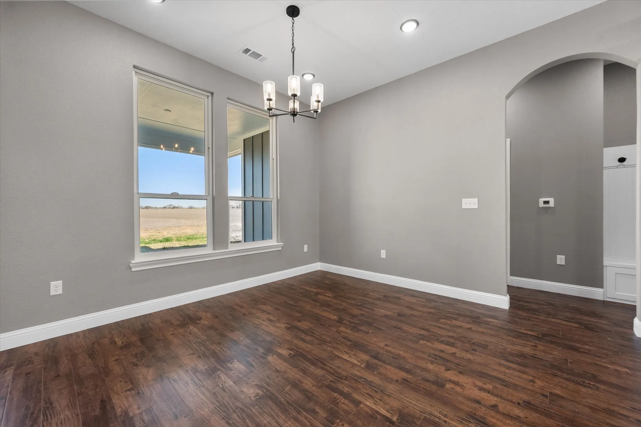 Single Family Residence For Sale in Johnson County , 4609 County Road 206, Grandview, Texas 76050, 4 Bedroom, 3 Bathroom, 2 Garage spaces, 1,955 Sqft, built in 2025, New Construction - Complete, mls#21193656, Real Estate Agent in Grandview, Homes For Sale in Johnson county, Homes For Sale in Grandview, Realtor in Grandview Texas, Real Estate Brokerage Independent Realty Texas, Luminita Cordes Realtor