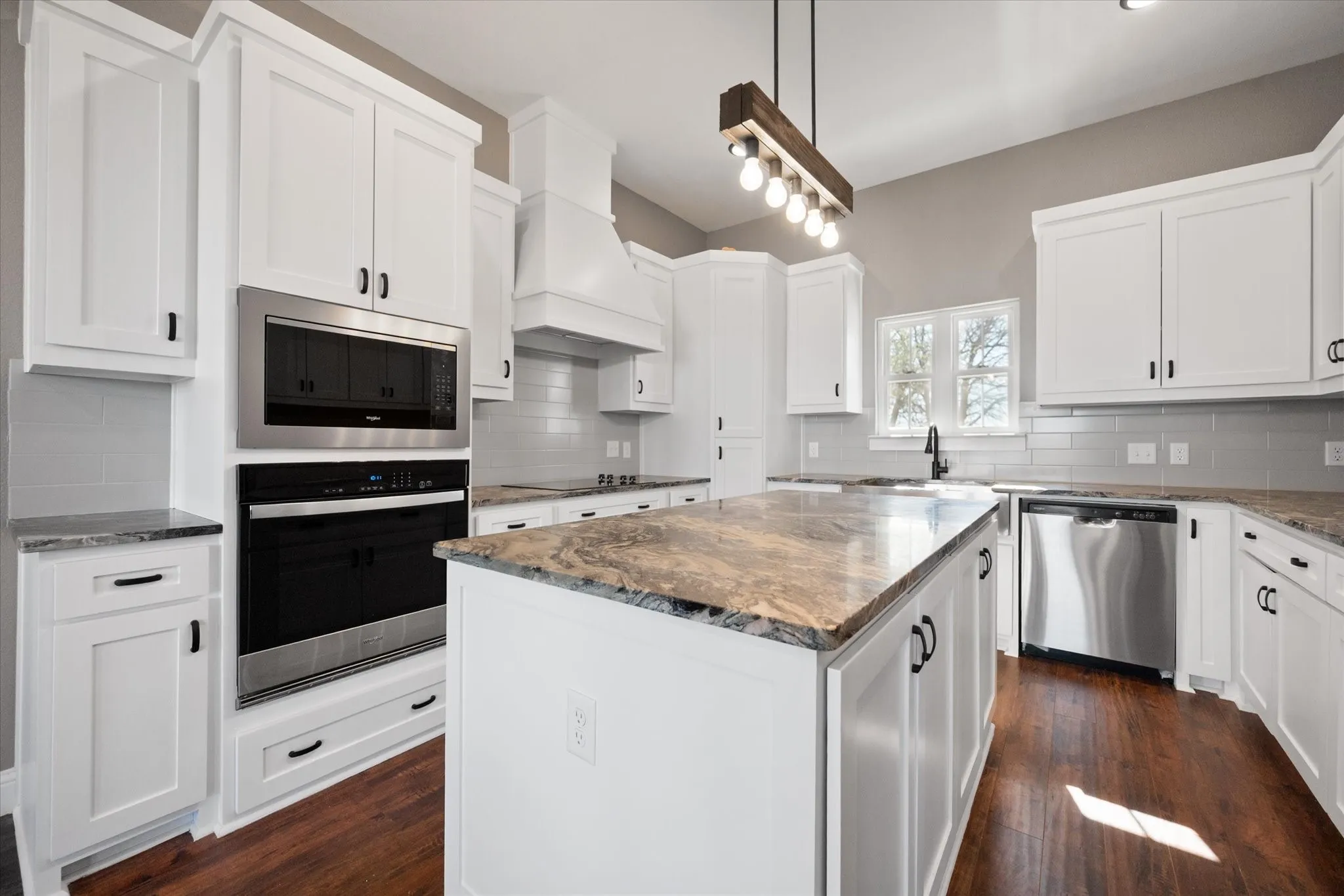 Single Family Residence For Sale in Johnson County , 4609 County Road 206, Grandview, Texas 76050, 4 Bedroom, 3 Bathroom, 2 Garage spaces, 1,955 Sqft, built in 2025, New Construction - Complete, mls#21193656, Real Estate Agent in Grandview, Homes For Sale in Johnson county, Homes For Sale in Grandview, Realtor in Grandview Texas, Real Estate Brokerage Independent Realty Texas, Luminita Cordes Realtor