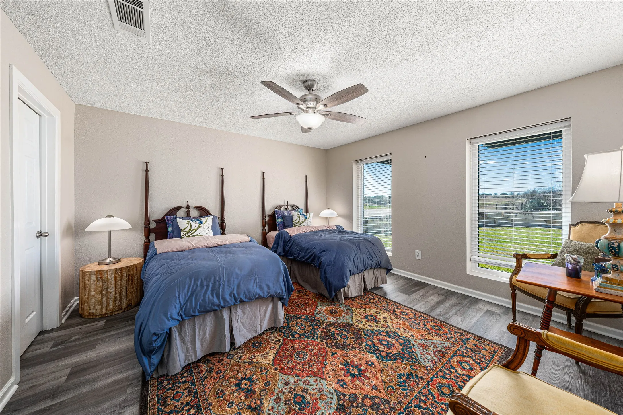 Farm For Sale in Mc Lennan County , 2820 Talbert Ranch Road, China Spring, Texas 76633, 4 Bedrooms, 3 Bathrooms, 4 Garage spaces, 2,868 Sqft, built in 2002, Price $1,600,000, mls#21193328, Real Estate Agent in China Spring, Homes For Sale in Mc Lennan county, Homes For Sale in China Spring, Realtor in China Spring Texas, Real Estate Brokerage Independent Realty Texas, Luminita Cordes Realtor