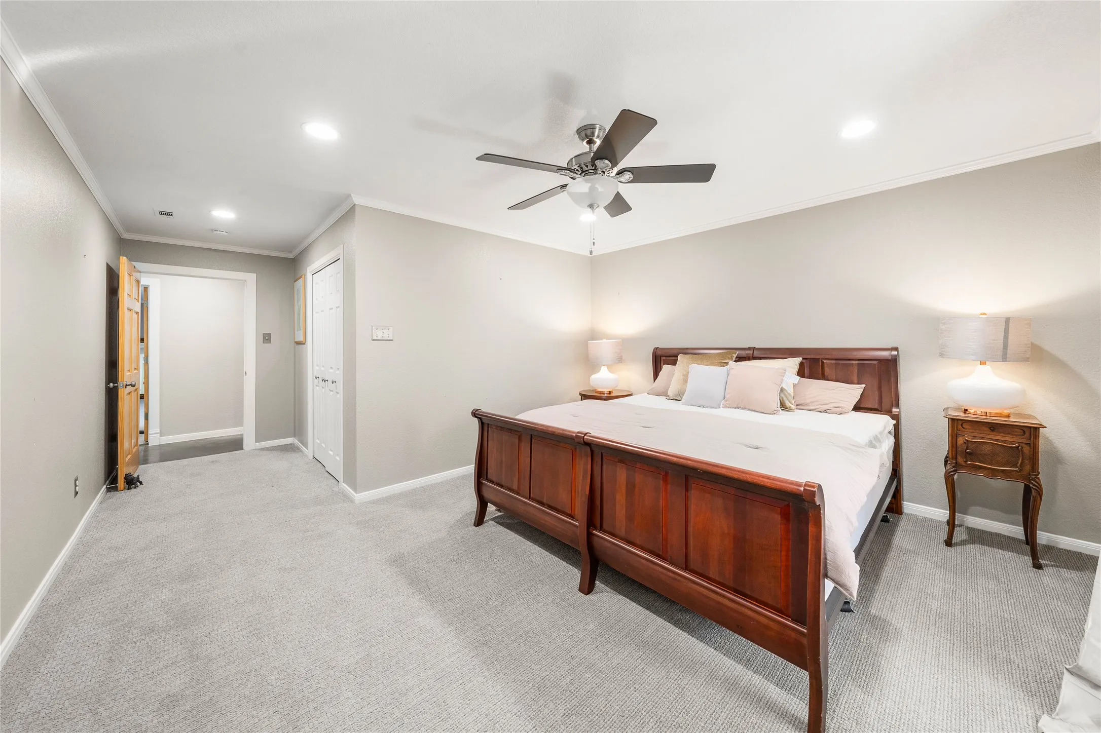 Farm For Sale in Mc Lennan County , 2820 Talbert Ranch Road, China Spring, Texas 76633, 4 Bedrooms, 3 Bathrooms, 4 Garage spaces, 2,868 Sqft, built in 2002, Price $1,600,000, mls#21193328, Real Estate Agent in China Spring, Homes For Sale in Mc Lennan county, Homes For Sale in China Spring, Realtor in China Spring Texas, Real Estate Brokerage Independent Realty Texas, Luminita Cordes Realtor