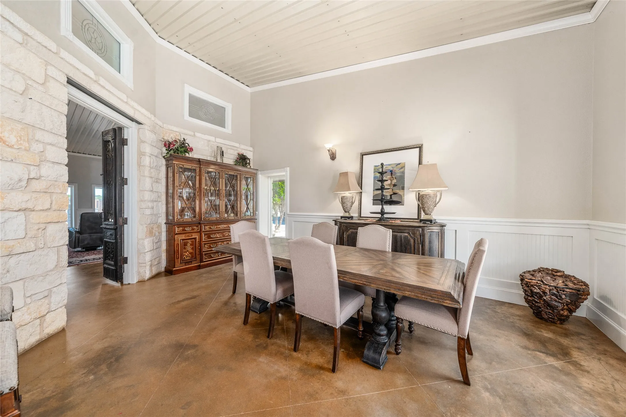 Farm For Sale in Mc Lennan County , 2820 Talbert Ranch Road, China Spring, Texas 76633, 4 Bedrooms, 3 Bathrooms, 4 Garage spaces, 2,868 Sqft, built in 2002, Price $1,600,000, mls#21193328, Real Estate Agent in China Spring, Homes For Sale in Mc Lennan county, Homes For Sale in China Spring, Realtor in China Spring Texas, Real Estate Brokerage Independent Realty Texas, Luminita Cordes Realtor
