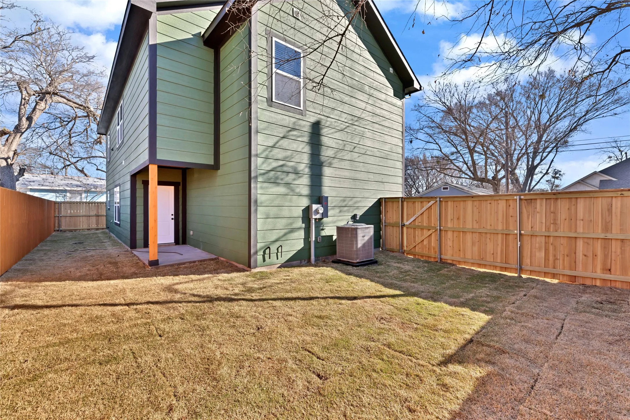 Single Family Residence For Sale in Collin County , 414 Wilson Street, Mc Kinney, Texas 75069, 4 Bedroom, 3 Bathroom, 2 Garage spaces, 2,600 Sqft, built in 2026, New Construction - Complete, mls#21190210, Real Estate Agent in Mc Kinney, Homes For Sale in Collin county, Homes For Sale in Mc Kinney, Realtor in Mc Kinney Texas, Real Estate Brokerage Independent Realty Texas, Luminita Cordes Realtor