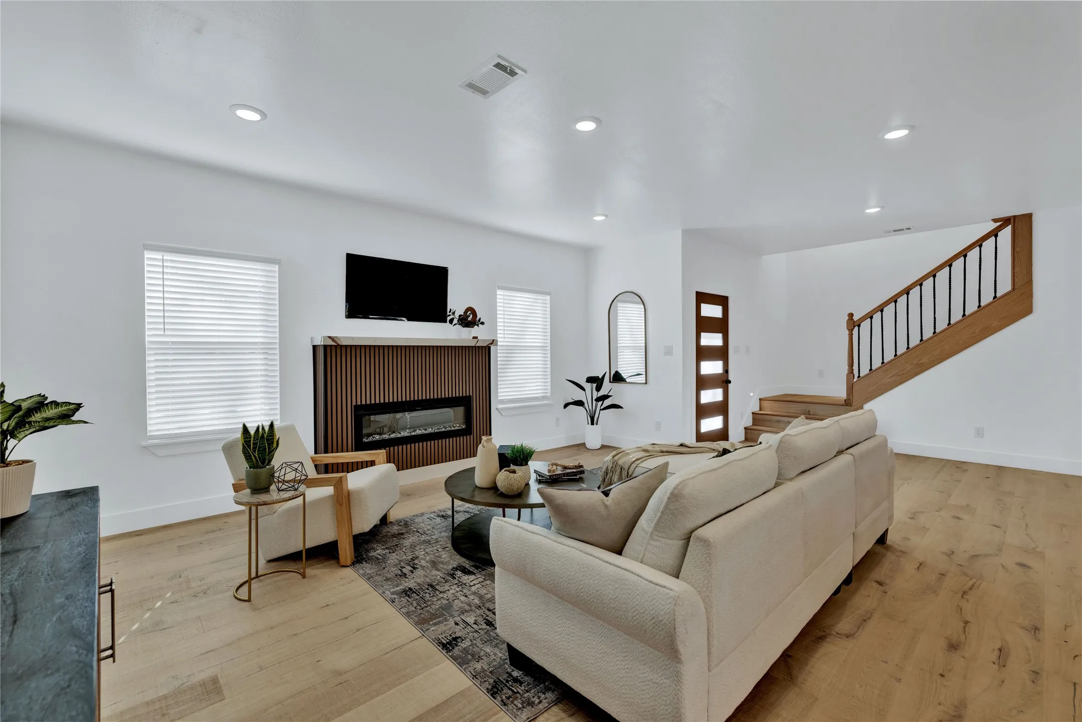 Single Family Residence For Sale in Collin County , 414 Wilson Street, Mc Kinney, Texas 75069, 4 Bedroom, 3 Bathroom, 2 Garage spaces, 2,600 Sqft, built in 2026, New Construction - Complete, mls#21190210, Real Estate Agent in Mc Kinney, Homes For Sale in Collin county, Homes For Sale in Mc Kinney, Realtor in Mc Kinney Texas, Real Estate Brokerage Independent Realty Texas, Luminita Cordes Realtor