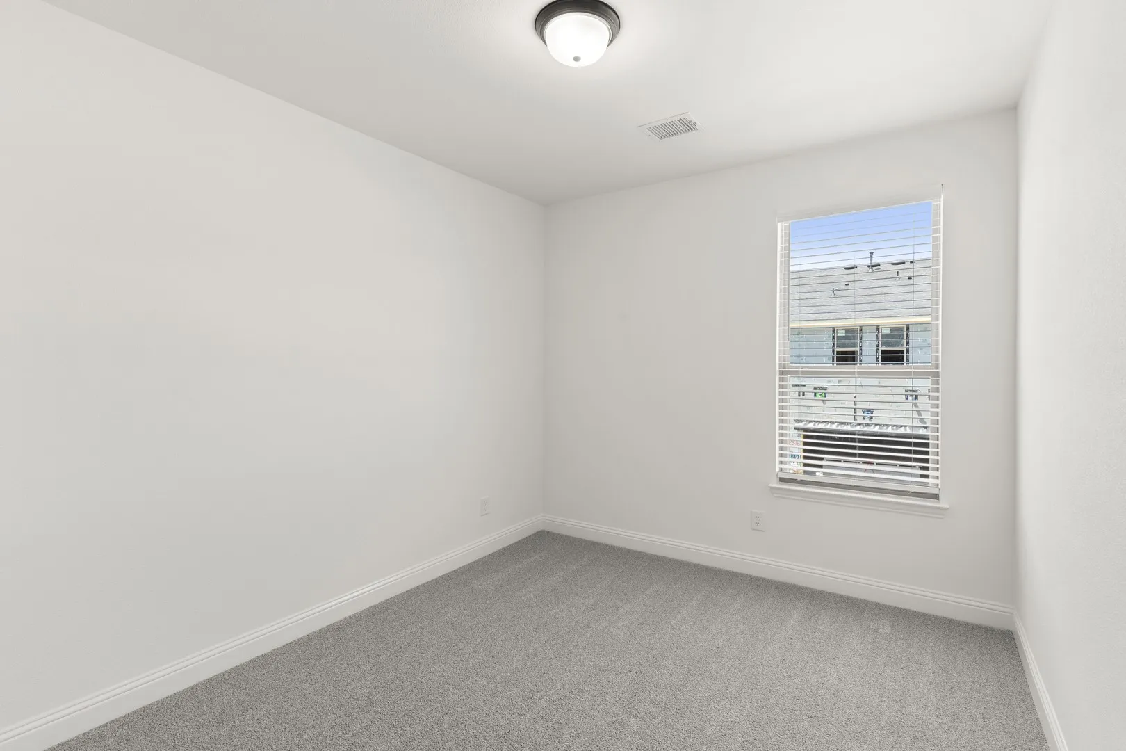 18. 2522 Campden - Bed 3