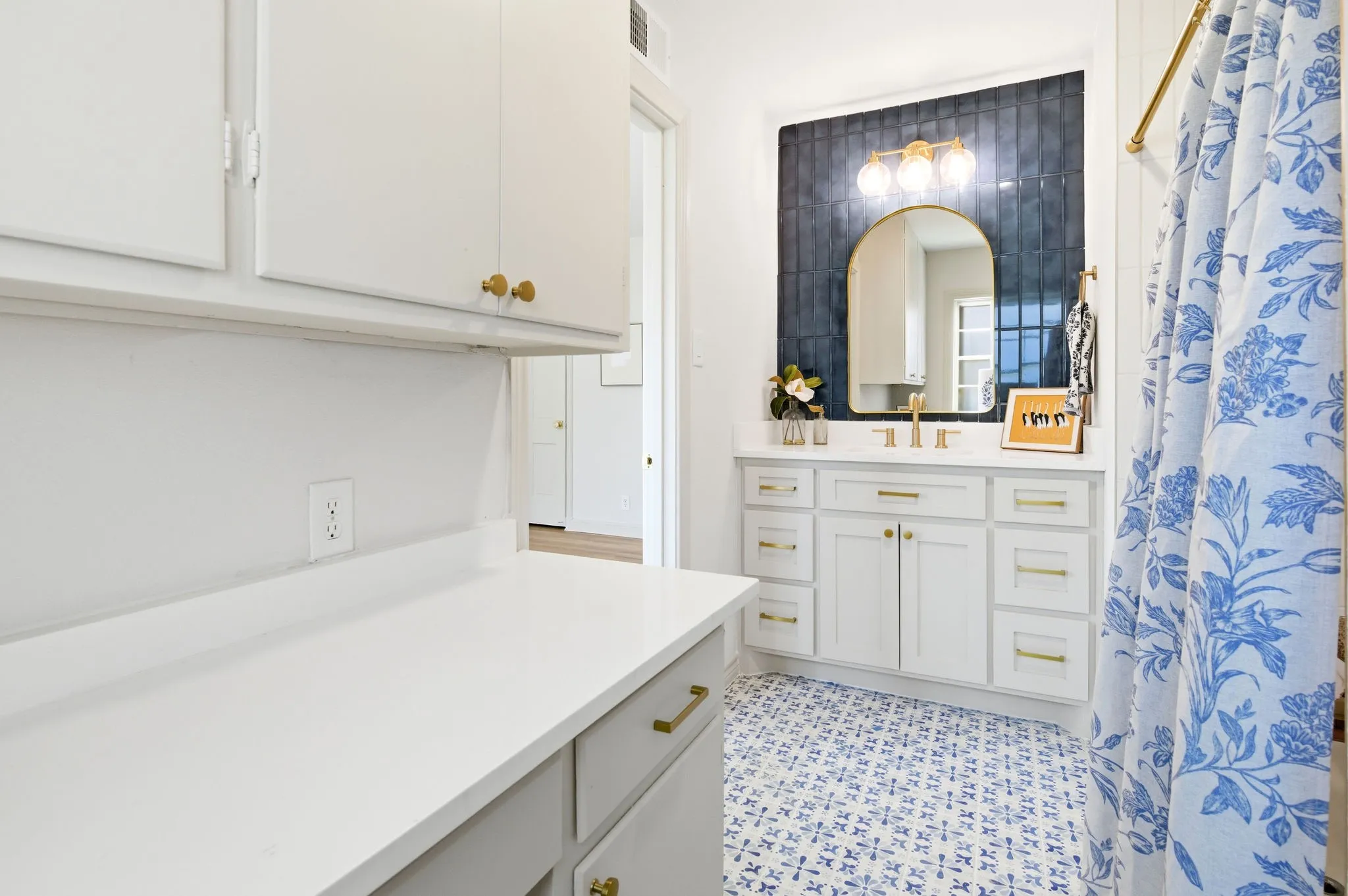 Single Family Residence For Sale in Nolan County , 1200 E 13th Street, Sweetwater, Texas 79556, 3 Bedroom, 4 Bathroom, Garage spaces, 2,987 Sqft, built in 0, mls#21193698, Real Estate Agent in Sweetwater, Homes For Sale in Nolan county, Homes For Sale in Sweetwater, Realtor in Sweetwater Texas, Real Estate Brokerage Independent Realty Texas, Luminita Cordes Realtor