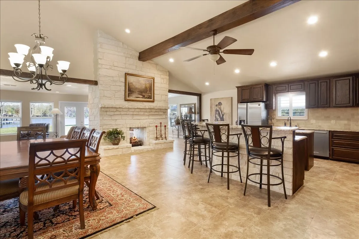 Single Family Residence For Sale in Red River (TX) County , 324 County Road 3172, Clarksville, Texas 75426, 3 Bedroom, 2 Bathroom, 2 Garage spaces, 2,389 Sqft, built in 2018, Preowned, Price $449,900, mls#21193924, Real Estate Agent in Clarksville, Homes For Sale in Red River (TX) county, Homes For Sale in Clarksville, Realtor in Clarksville Texas, Real Estate Brokerage Independent Realty Texas, Luminita Cordes Realtor