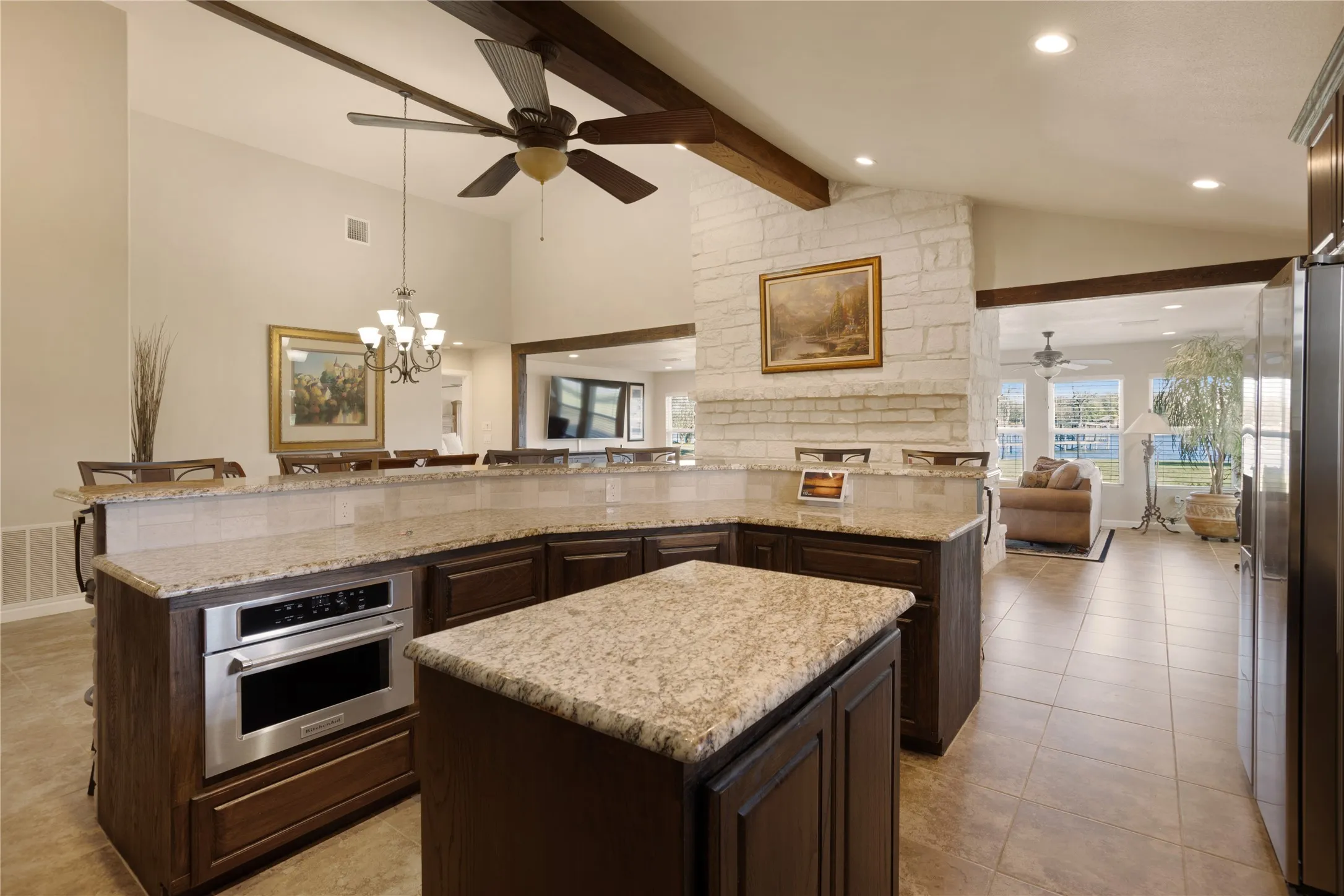Single Family Residence For Sale in Red River (TX) County , 324 County Road 3172, Clarksville, Texas 75426, 3 Bedroom, 2 Bathroom, 2 Garage spaces, 2,389 Sqft, built in 2018, Preowned, Price $449,900, mls#21193924, Real Estate Agent in Clarksville, Homes For Sale in Red River (TX) county, Homes For Sale in Clarksville, Realtor in Clarksville Texas, Real Estate Brokerage Independent Realty Texas, Luminita Cordes Realtor