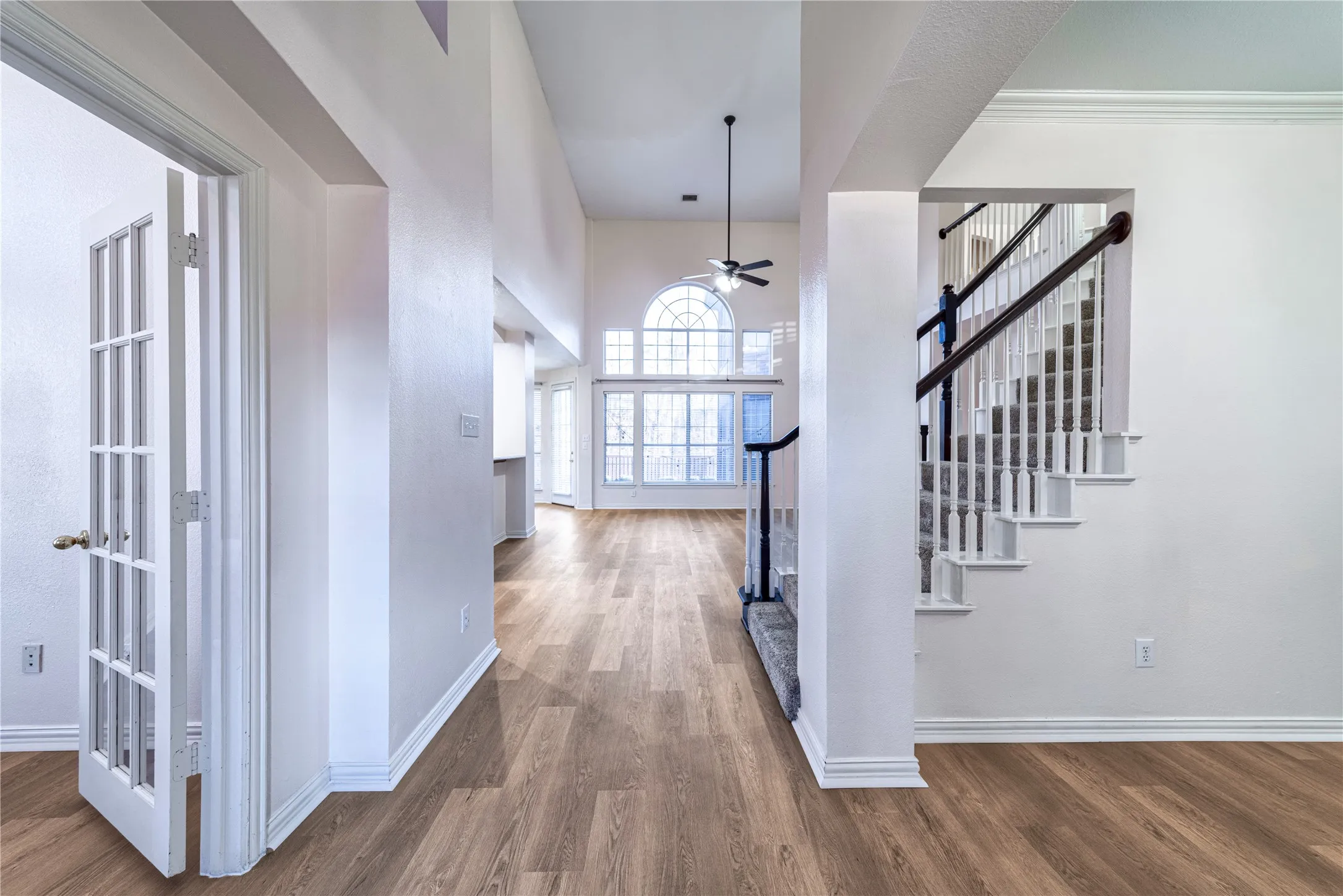 Single Family Residence For Sale in Collin County , 3812 Oxbow Creek Lane, Plano, Texas 75074, 5 Bedroom, 4 Bathroom, 2 Garage spaces, 3,251 Sqft, built in 2000, mls#21189154, Real Estate Agent in Plano, Homes For Sale in Collin county, Homes For Sale in Plano, Realtor in Plano Texas, Real Estate Brokerage Independent Realty Texas, Luminita Cordes Realtor