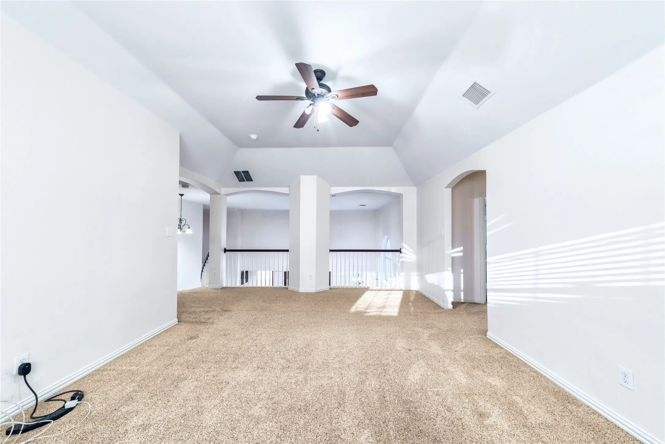 Single Family Residence For Sale in Collin County , 3812 Oxbow Creek Lane, Plano, Texas 75074, 5 Bedroom, 4 Bathroom, 2 Garage spaces, 3,251 Sqft, built in 2000, mls#21189154, Real Estate Agent in Plano, Homes For Sale in Collin county, Homes For Sale in Plano, Realtor in Plano Texas, Real Estate Brokerage Independent Realty Texas, Luminita Cordes Realtor