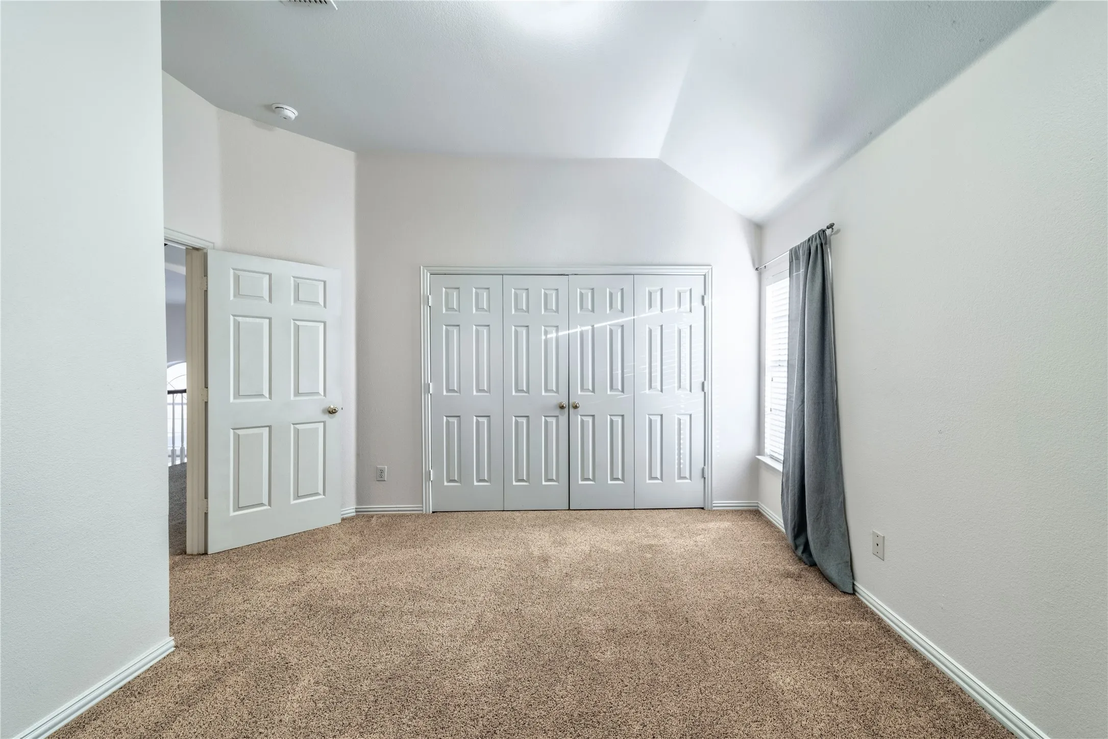 Single Family Residence For Sale in Collin County , 3812 Oxbow Creek Lane, Plano, Texas 75074, 5 Bedroom, 4 Bathroom, 2 Garage spaces, 3,251 Sqft, built in 2000, mls#21189154, Real Estate Agent in Plano, Homes For Sale in Collin county, Homes For Sale in Plano, Realtor in Plano Texas, Real Estate Brokerage Independent Realty Texas, Luminita Cordes Realtor