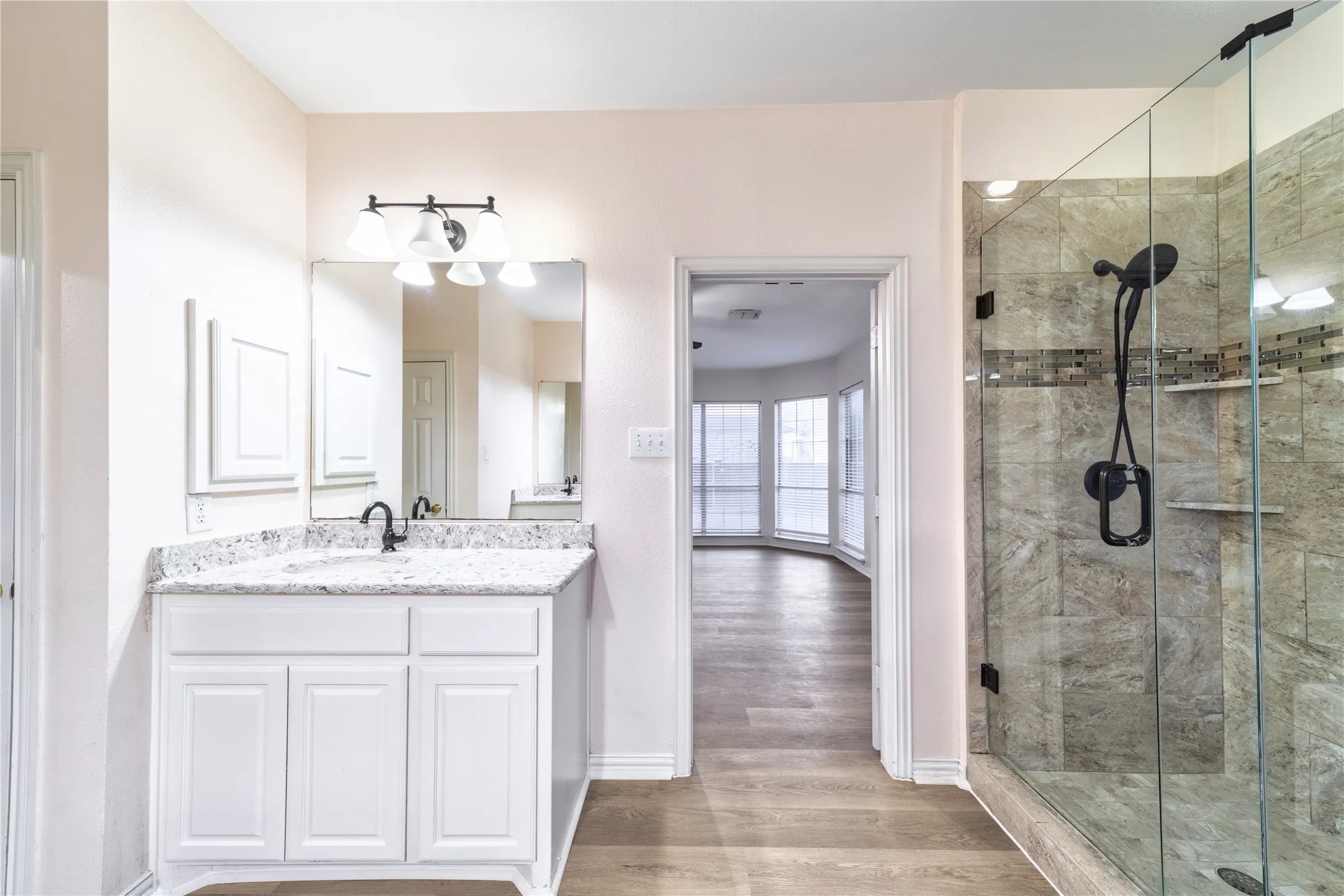 Single Family Residence For Sale in Collin County , 3812 Oxbow Creek Lane, Plano, Texas 75074, 5 Bedroom, 4 Bathroom, 2 Garage spaces, 3,251 Sqft, built in 2000, mls#21189154, Real Estate Agent in Plano, Homes For Sale in Collin county, Homes For Sale in Plano, Realtor in Plano Texas, Real Estate Brokerage Independent Realty Texas, Luminita Cordes Realtor