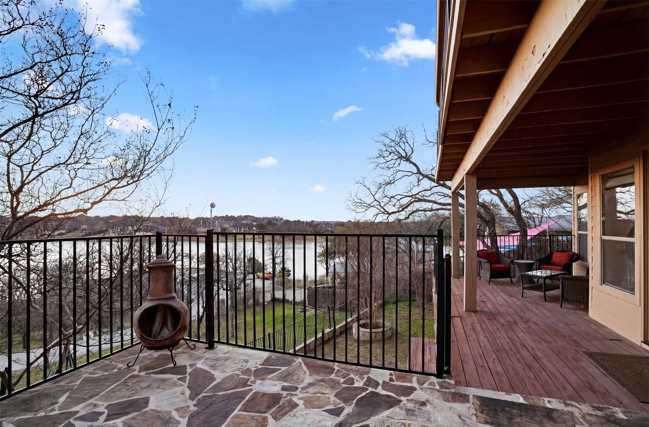 Single Family Residence For Sale in Denton County , 117 Scenic Drive, Highland Village, Texas 75077, 5 Bedroom, 5 Bathroom, 2 Garage spaces, 5,698 Sqft, built in 2006, Preowned, mls#21193610, Real Estate Agent in Highland Village, Homes For Sale in Denton county, Homes For Sale in Highland Village, Realtor in Highland Village Texas, Real Estate Brokerage Independent Realty Texas, Luminita Cordes Realtor