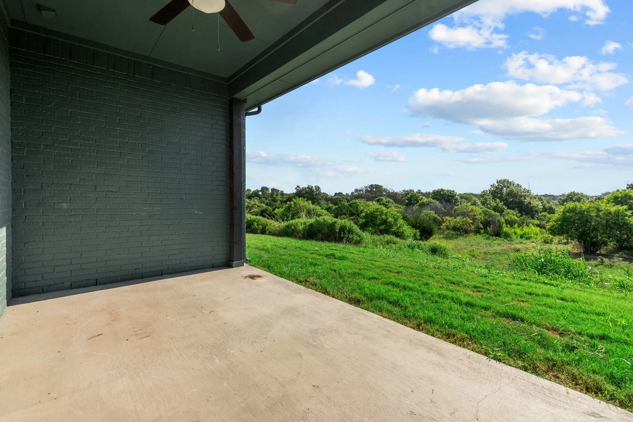 Single Family Residence For Sale in Parker County , 2100 Shady Grove Road, Weatherford, Texas 76088, 4 Bedroom, 3 Bathroom, 2 Garage spaces, 2,467 Sqft, built in 2023, mls#21194053, Real Estate Agent in Weatherford, Homes For Sale in Parker county, Homes For Sale in Weatherford, Realtor in Weatherford Texas, Real Estate Brokerage Independent Realty Texas, Luminita Cordes Realtor