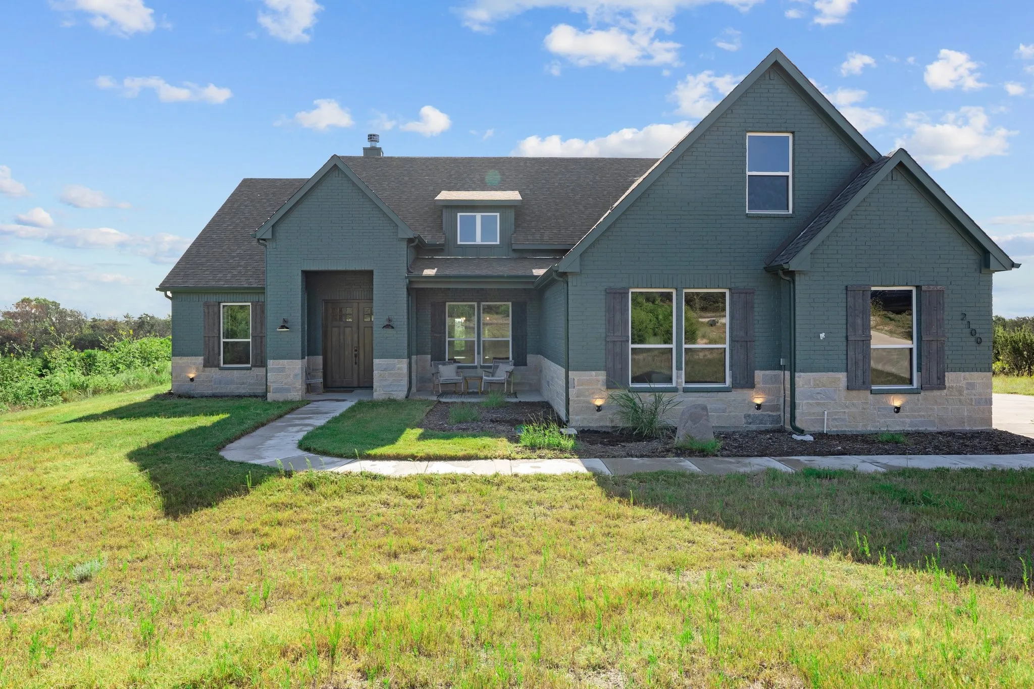 Single Family Residence For Sale in Parker County , 2100 Shady Grove Road, Weatherford, Texas 76088, 4 Bedroom, 3 Bathroom, 2 Garage spaces, 2,467 Sqft, built in 2023, mls#21194053, Real Estate Agent in Weatherford, Homes For Sale in Parker county, Homes For Sale in Weatherford, Realtor in Weatherford Texas, Real Estate Brokerage Independent Realty Texas, Luminita Cordes Realtor