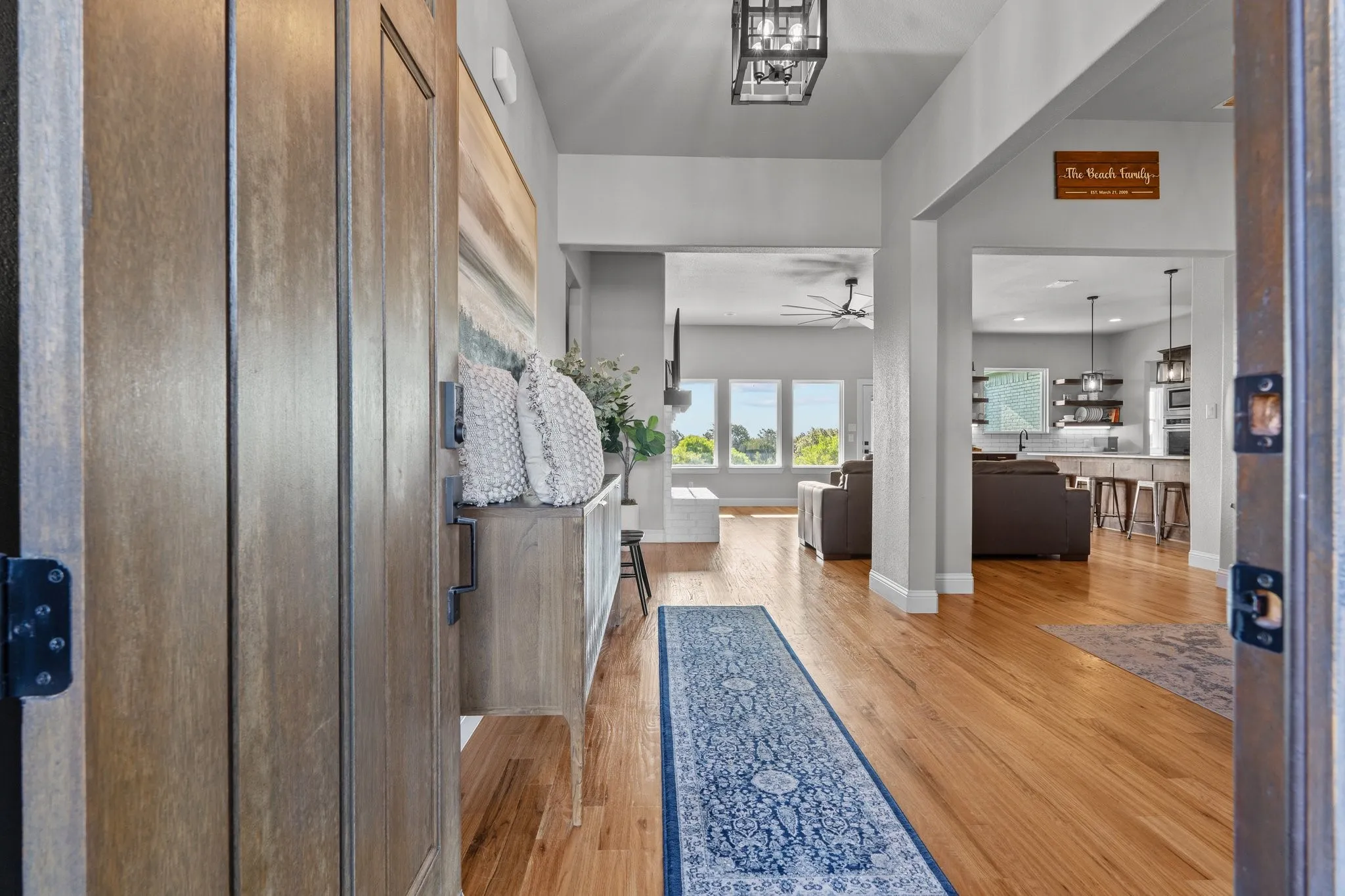Single Family Residence For Sale in Parker County , 2100 Shady Grove Road, Weatherford, Texas 76088, 4 Bedroom, 3 Bathroom, 2 Garage spaces, 2,467 Sqft, built in 2023, mls#21194053, Real Estate Agent in Weatherford, Homes For Sale in Parker county, Homes For Sale in Weatherford, Realtor in Weatherford Texas, Real Estate Brokerage Independent Realty Texas, Luminita Cordes Realtor