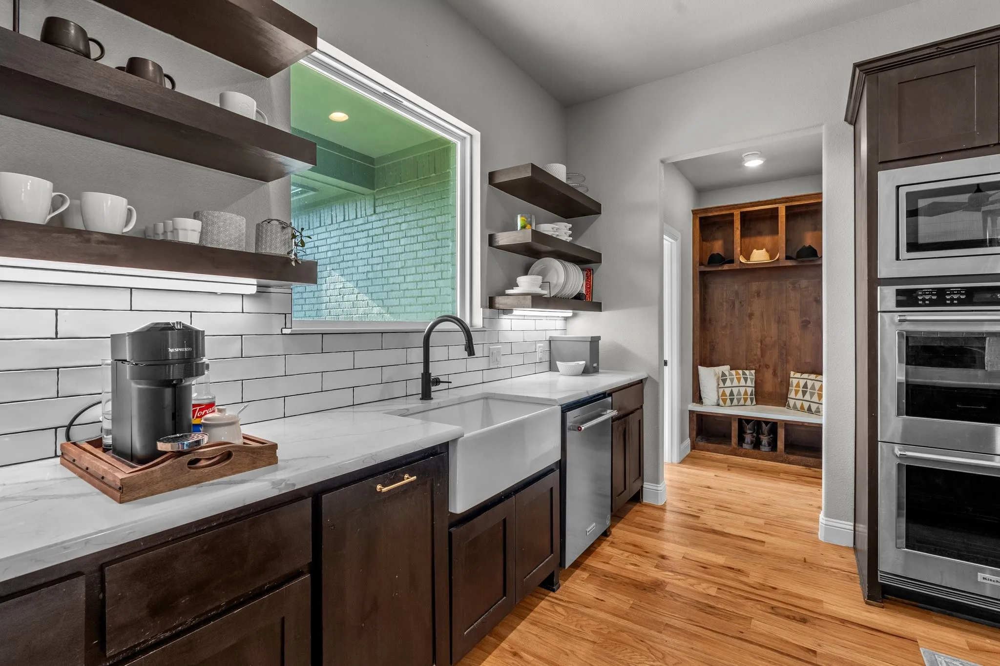 Single Family Residence For Sale in Parker County , 2100 Shady Grove Road, Weatherford, Texas 76088, 4 Bedroom, 3 Bathroom, 2 Garage spaces, 2,467 Sqft, built in 2023, mls#21194053, Real Estate Agent in Weatherford, Homes For Sale in Parker county, Homes For Sale in Weatherford, Realtor in Weatherford Texas, Real Estate Brokerage Independent Realty Texas, Luminita Cordes Realtor