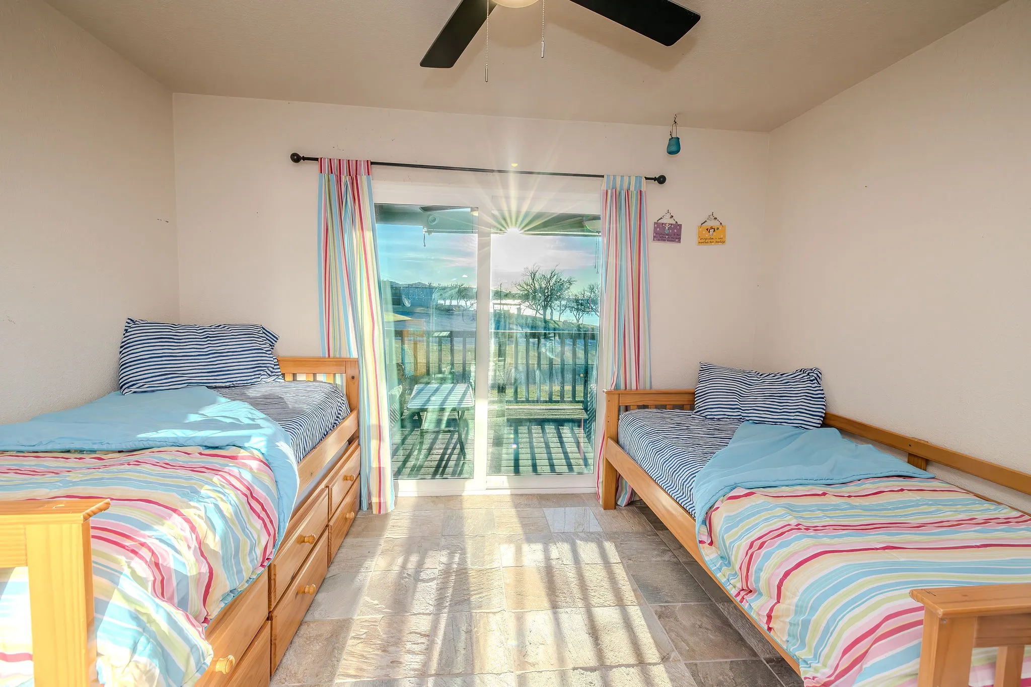 Imagine waking to amazing lake view like this!