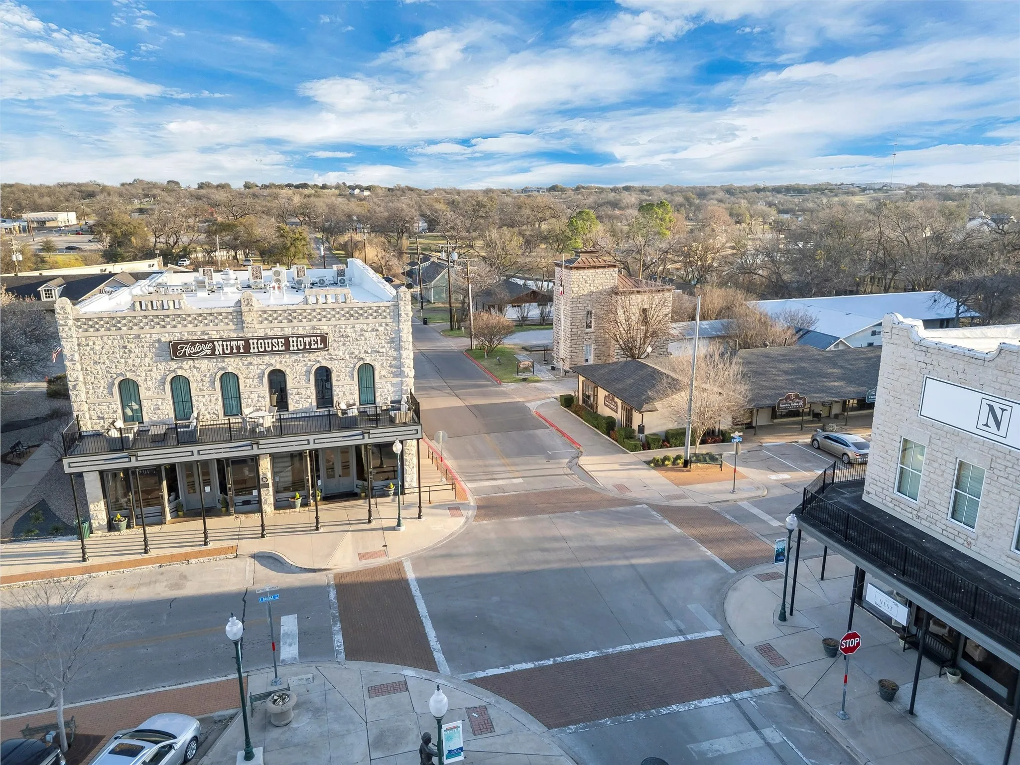 Hotel/Motel For Sale in Hood County , 212 N Crockett Street, Granbury, Texas 76048, 0, 0, Garage spaces, 0 Sqft, built in 1964, Preowned, mls#21191680, Real Estate Agent in Granbury, Homes For Sale in Hood county, Homes For Sale in Granbury, Realtor in Granbury Texas, Real Estate Brokerage Independent Realty Texas, Luminita Cordes Realtor