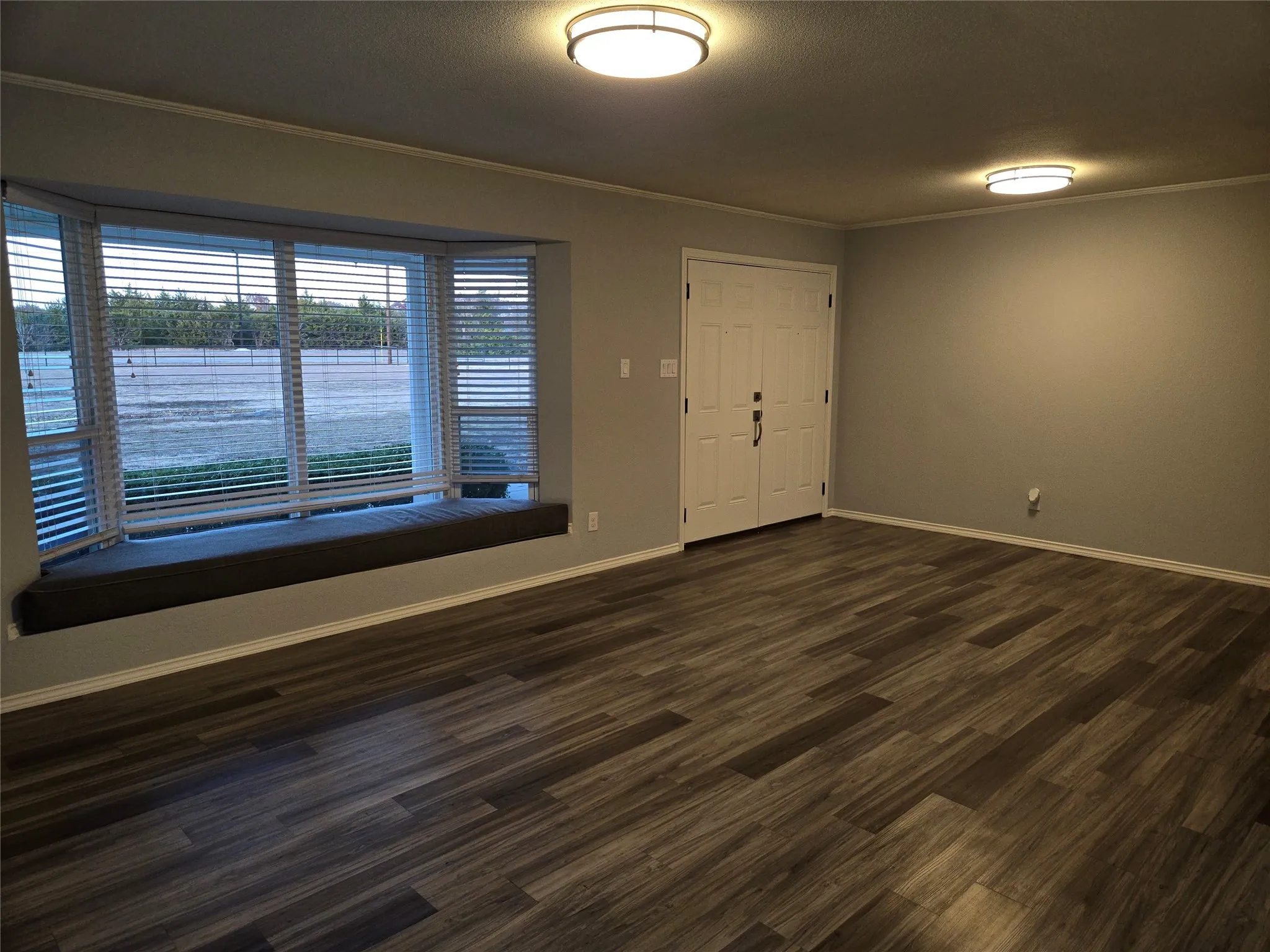 Single Family Residence For Rent in Collin County , 2252 County Road 342, Mc Kinney, Texas 75071, 5 Bedroom, 3 Bathroom, 2 Garage spaces, 3,000 Sqft, built in 1981, mls#21194103, Real Estate Agent in Mc Kinney, Homes For Rent in Collin county, Homes For Rent in Mc Kinney, Realtor in Mc Kinney Texas, Real Estate Brokerage Independent Realty Texas, Luminita Cordes Realtor