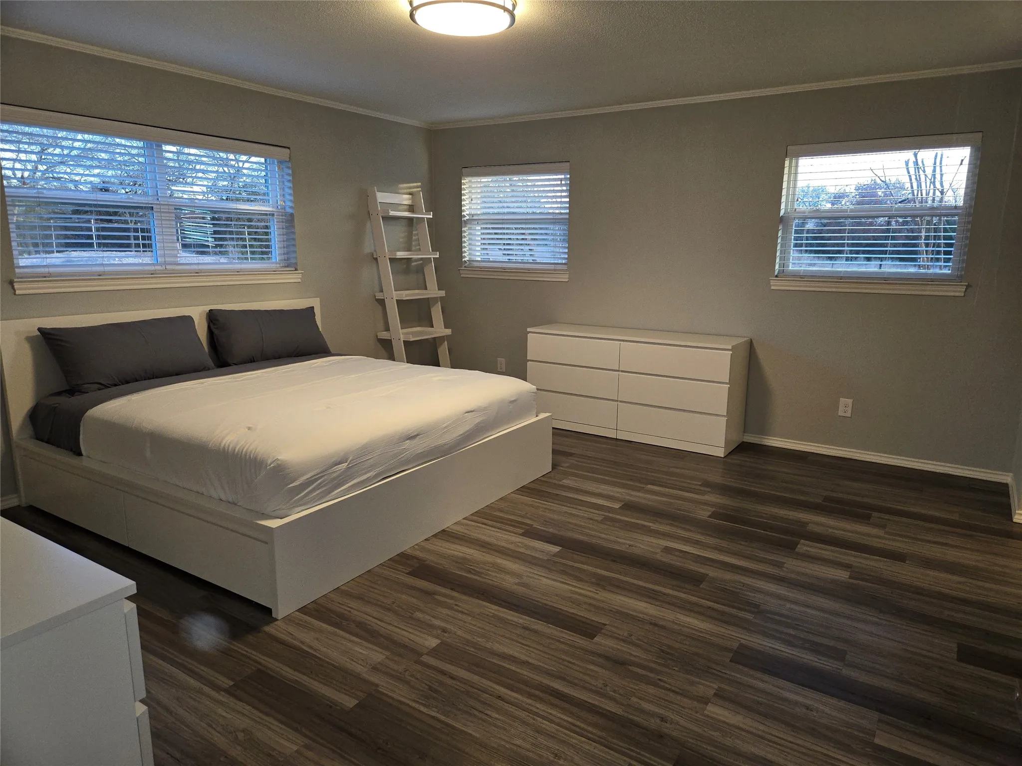 Single Family Residence For Rent in Collin County , 2252 County Road 342, Mc Kinney, Texas 75071, 5 Bedroom, 3 Bathroom, 2 Garage spaces, 3,000 Sqft, built in 1981, mls#21194103, Real Estate Agent in Mc Kinney, Homes For Rent in Collin county, Homes For Rent in Mc Kinney, Realtor in Mc Kinney Texas, Real Estate Brokerage Independent Realty Texas, Luminita Cordes Realtor