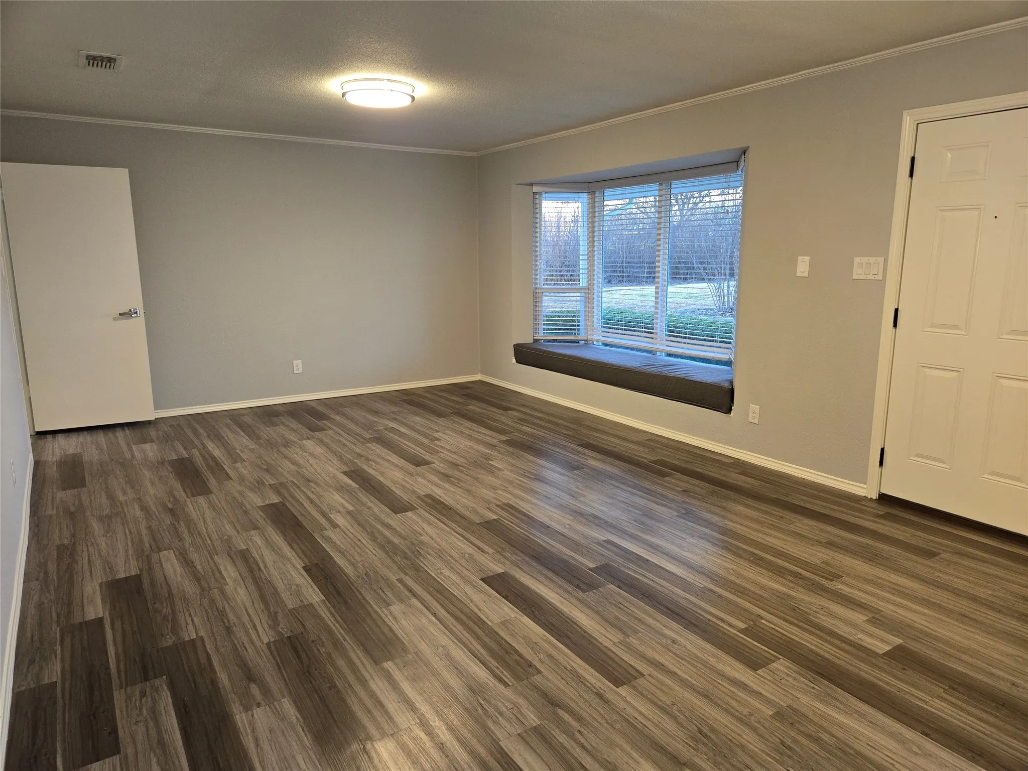 Single Family Residence For Rent in Collin County , 2252 County Road 342, Mc Kinney, Texas 75071, 5 Bedroom, 3 Bathroom, 2 Garage spaces, 3,000 Sqft, built in 1981, mls#21194103, Real Estate Agent in Mc Kinney, Homes For Rent in Collin county, Homes For Rent in Mc Kinney, Realtor in Mc Kinney Texas, Real Estate Brokerage Independent Realty Texas, Luminita Cordes Realtor