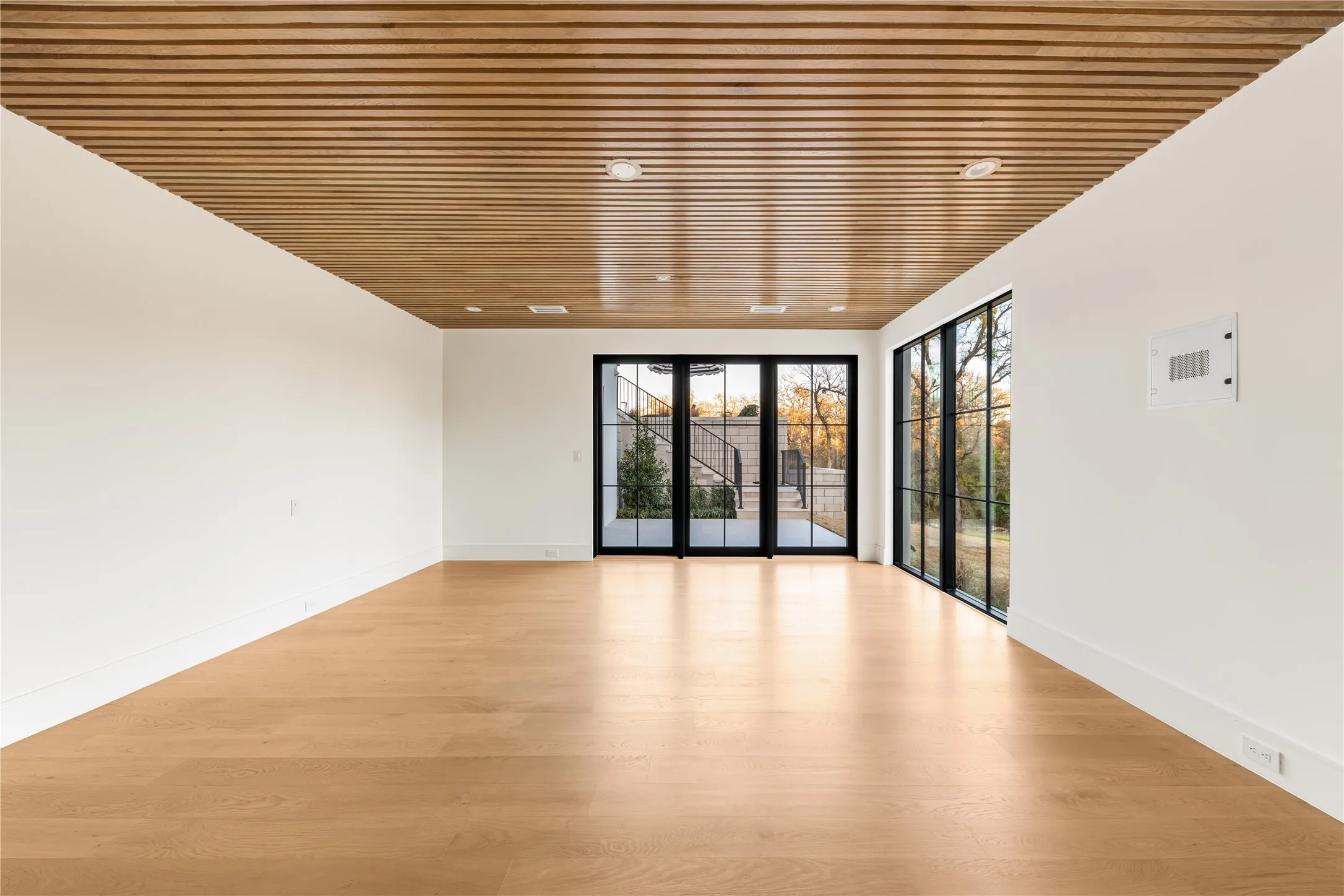 Single Family Residence For Sale in Dallas County , 10010 Strait Lane, Dallas, Texas 75229, 7 Bedroom, 11 Bathroom, 10 Garage spaces, 16,684 Sqft, built in 2026, New Construction - Incomplete, mls#21190599, Real Estate Agent in Dallas, Homes For Sale in Dallas county, Homes For Sale in Dallas, Realtor in Dallas Texas, Real Estate Brokerage Independent Realty Texas, Luminita Cordes Realtor