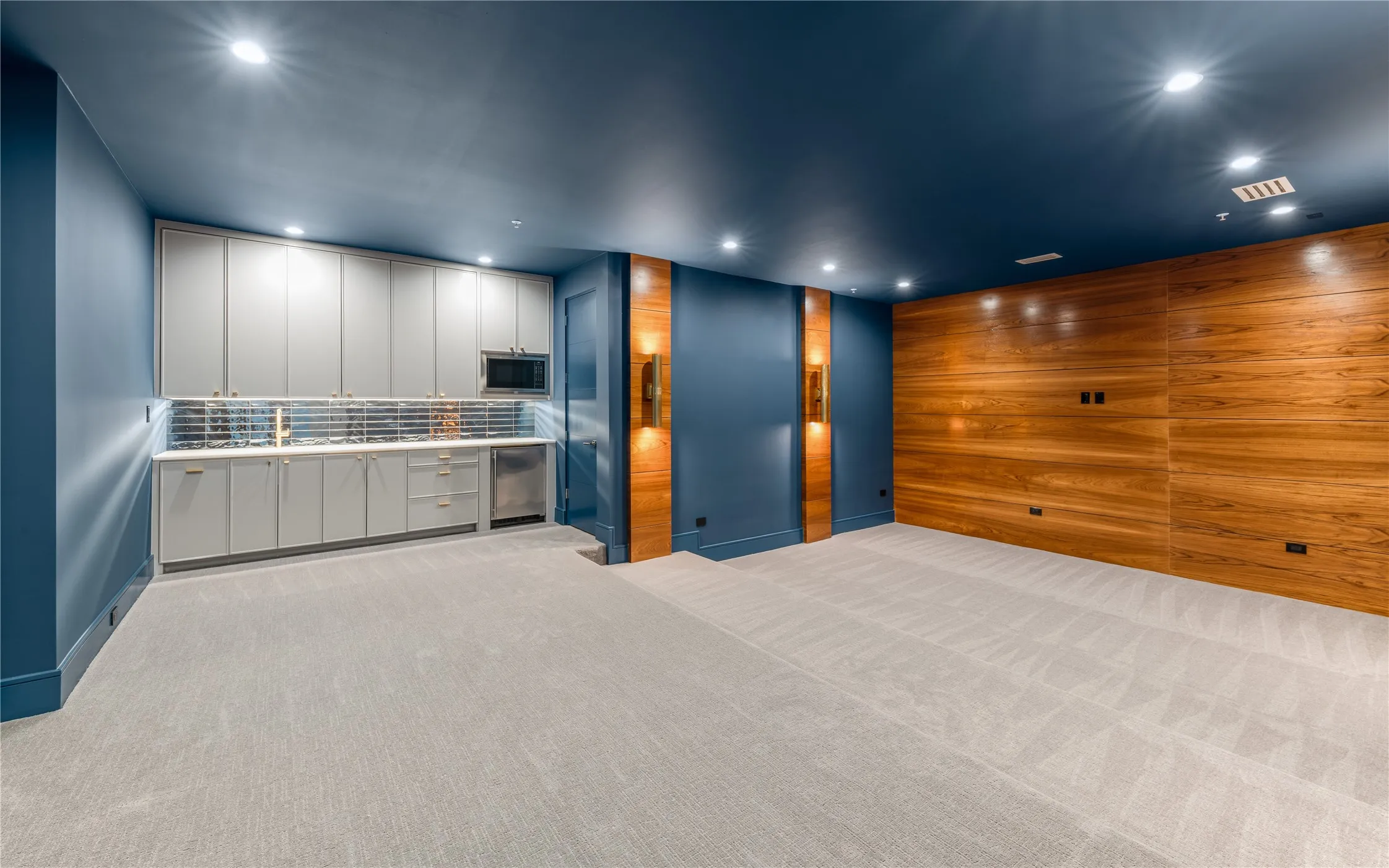 Single Family Residence For Sale in Dallas County , 10010 Strait Lane, Dallas, Texas 75229, 7 Bedroom, 11 Bathroom, 10 Garage spaces, 16,684 Sqft, built in 2026, New Construction - Incomplete, mls#21190599, Real Estate Agent in Dallas, Homes For Sale in Dallas county, Homes For Sale in Dallas, Realtor in Dallas Texas, Real Estate Brokerage Independent Realty Texas, Luminita Cordes Realtor