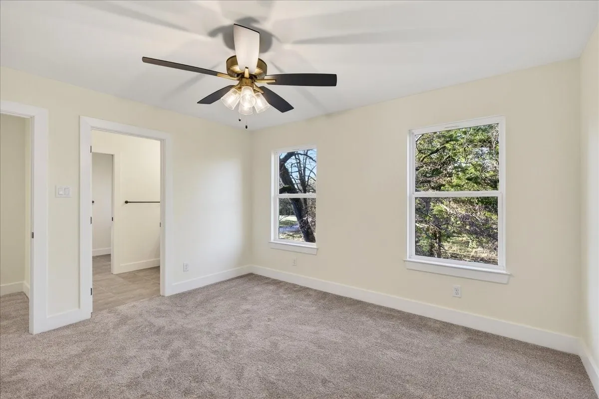 Single Family Residence For Sale in Henderson County , 114 Castlewood Road, Enchanted Oaks, Texas 75156, 4 Bedroom, 4 Bathroom, 3 Garage spaces, 2,900 Sqft, built in 2024, New Construction - Complete, mls#21192010, Real Estate Agent in Enchanted Oaks, Homes For Sale in Henderson county, Homes For Sale in Enchanted Oaks, Realtor in Enchanted Oaks Texas, Real Estate Brokerage Independent Realty Texas, Luminita Cordes Realtor