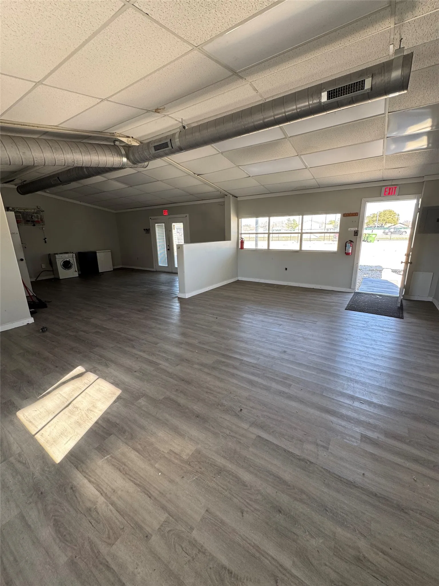 Retail For Sale in Dallas County , 1301 N Us-175, Seagoville, Texas 75159, 0, 0, Garage spaces, 0 Sqft, built in 1990, Preowned, mls#21194196, Real Estate Agent in Seagoville, Homes For Sale in Dallas county, Homes For Sale in Seagoville, Realtor in Seagoville Texas, Real Estate Brokerage Independent Realty Texas, Luminita Cordes Realtor