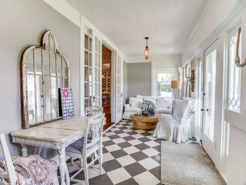 Sunroom